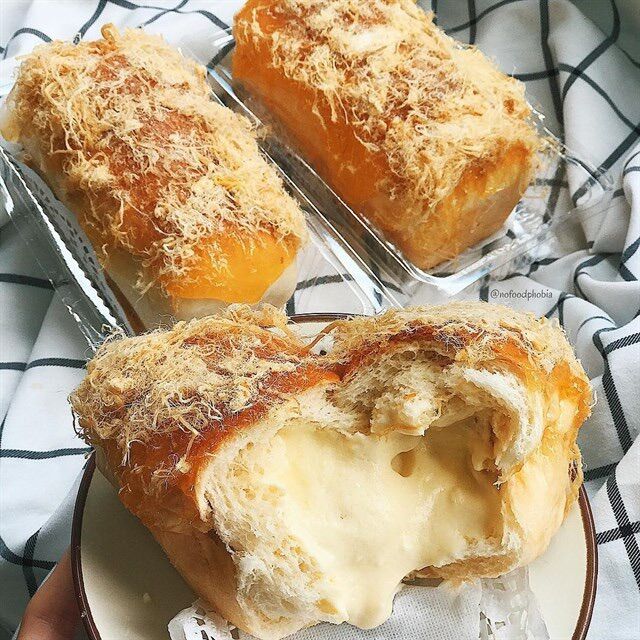 Bánh mì phomai tan chảy