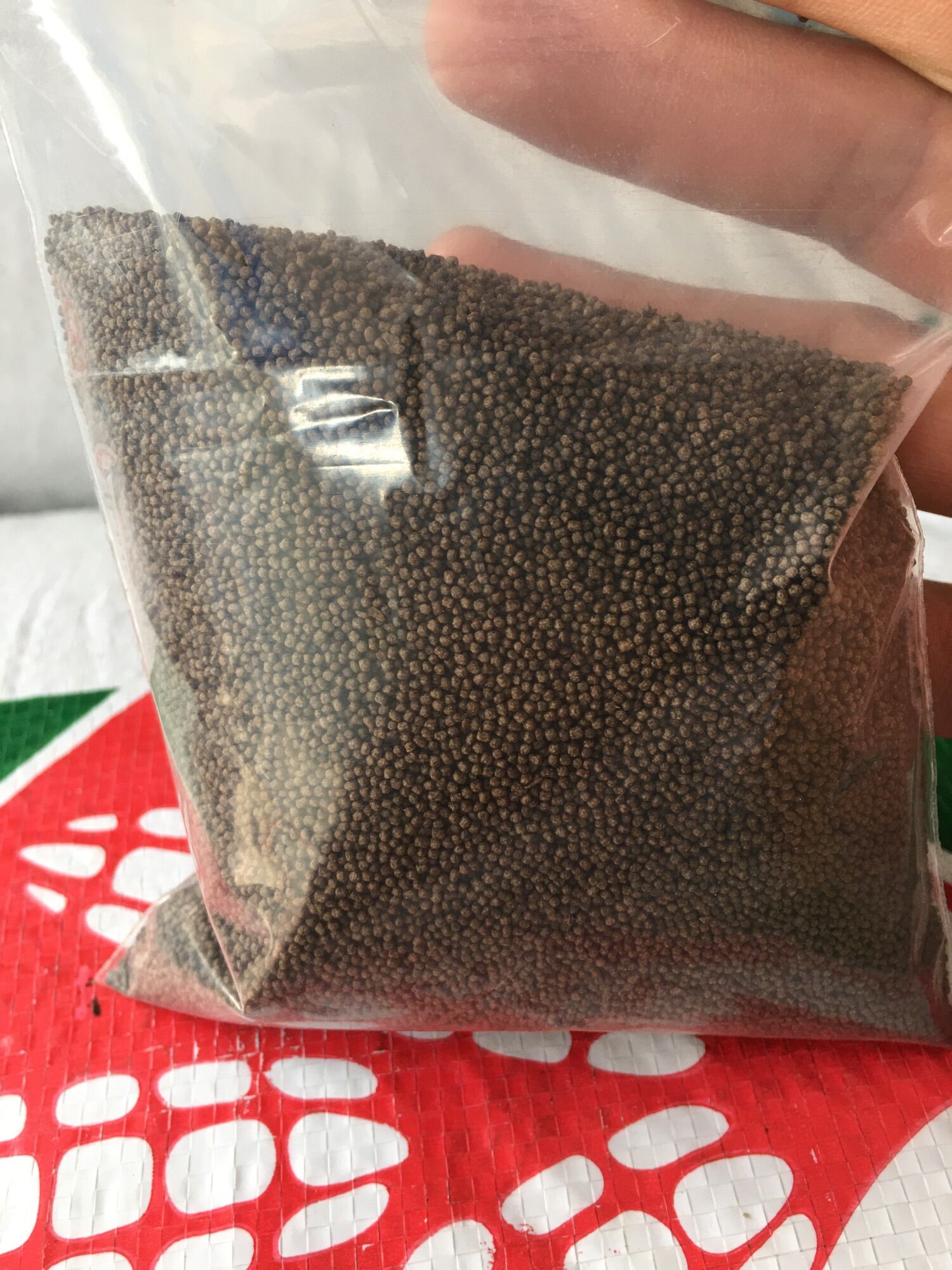 100gram thức ăn cá betta, 3 đuôi, cá kiểng nhỏ