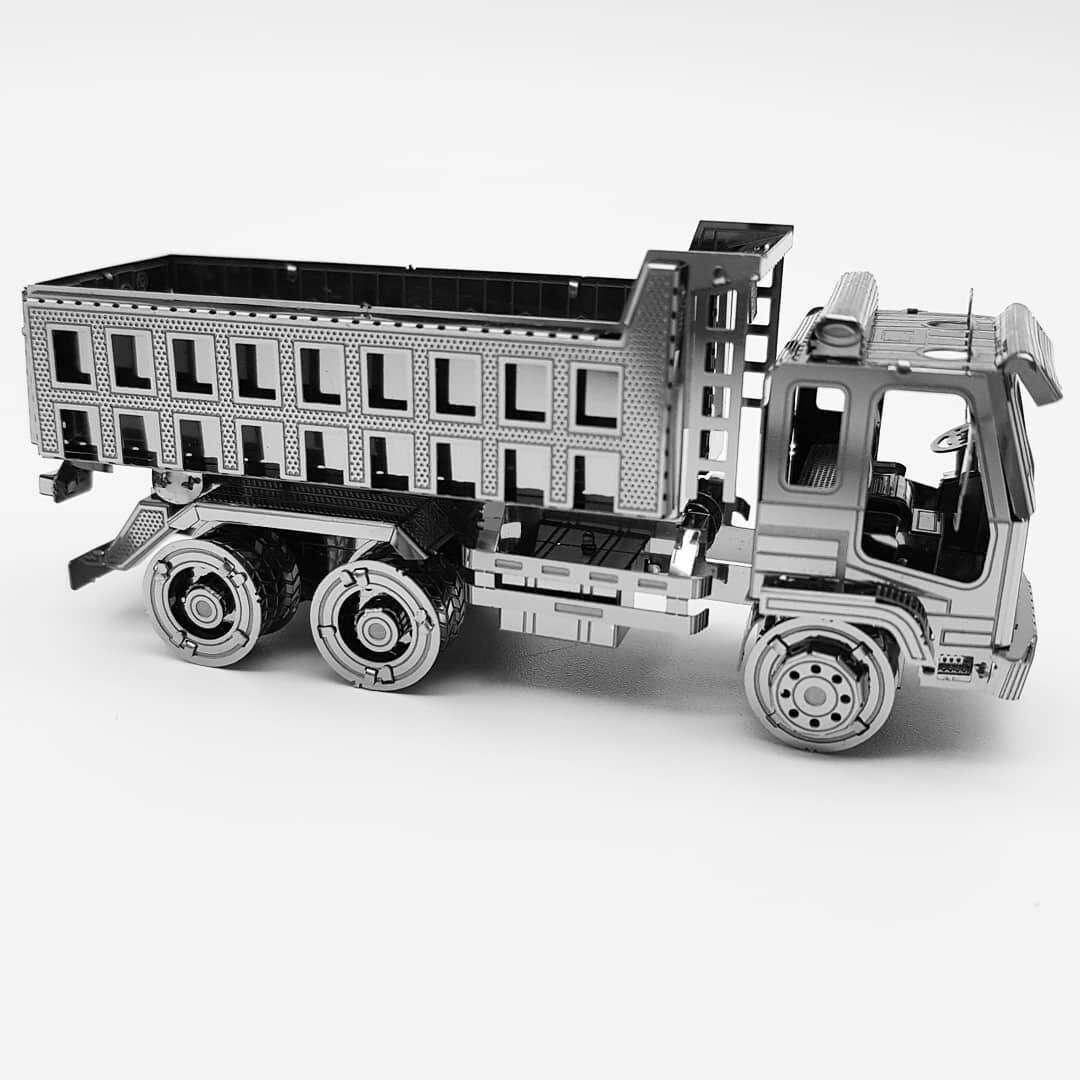 Mô hình 3D kim loại lắp ráp Xe tải [ Chưa Lắp ]