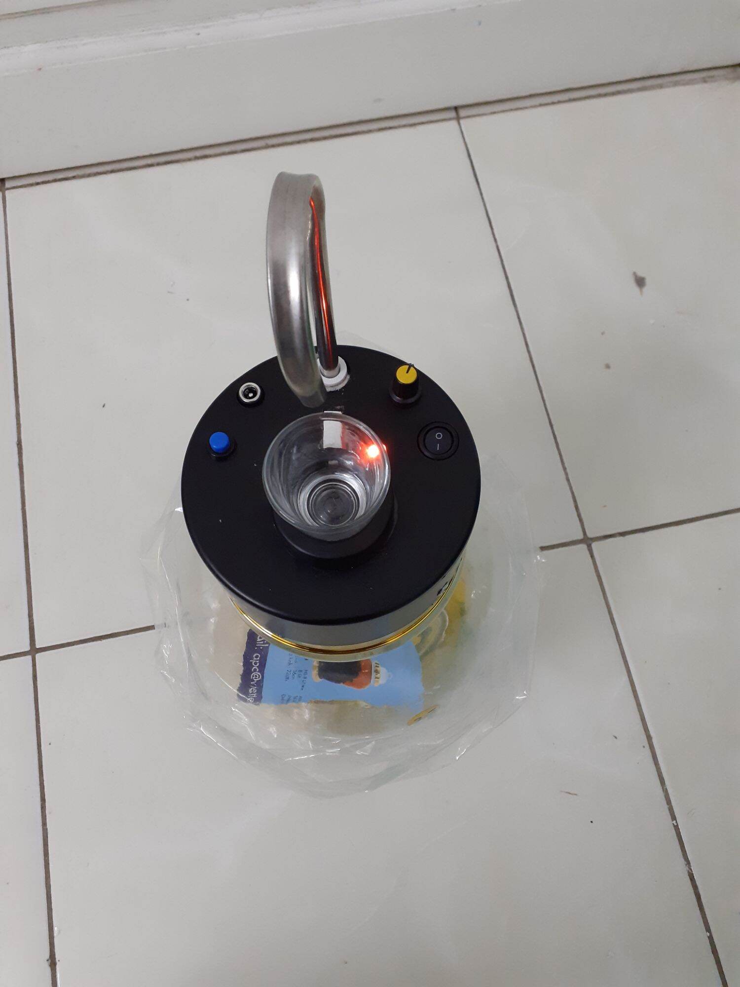 máy rót rượu tự động