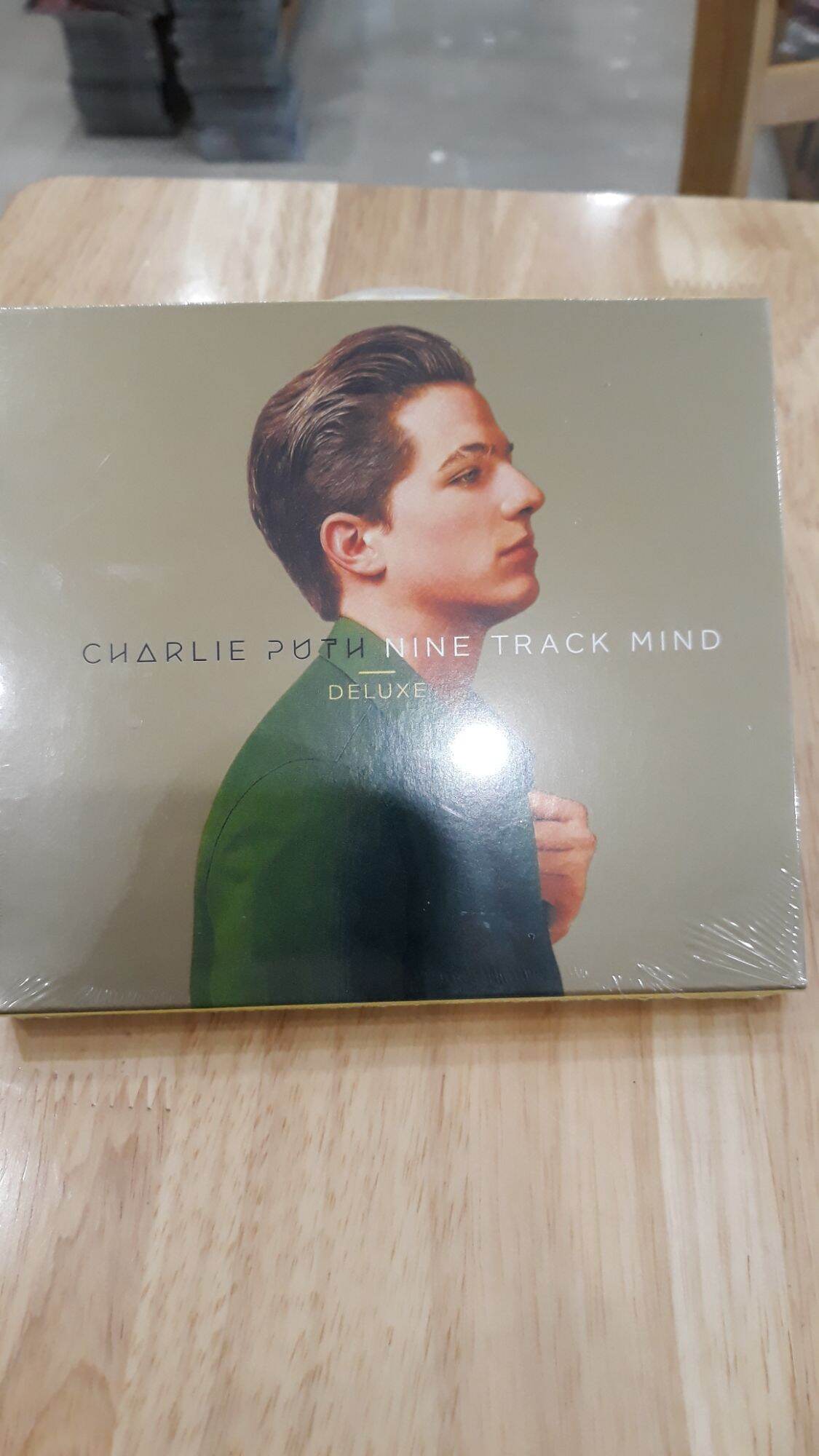 Charlie Puth , Nine track mind ,Cd nhạc quốc tế. Made in China. Âm thanh chuẩn, đẹp