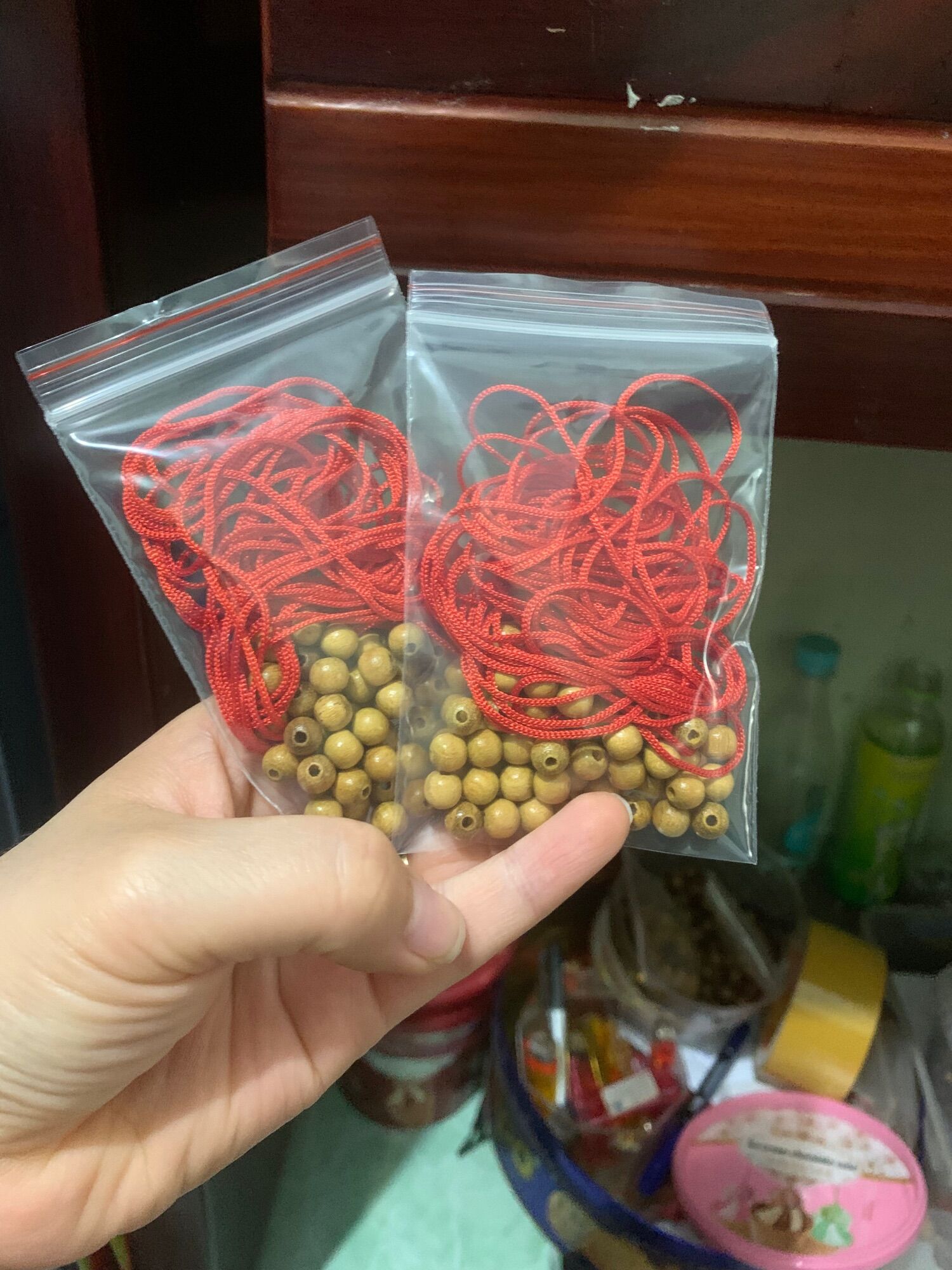 Combo 50 hạt dâu tằm + 2 mét dây xâu vòng