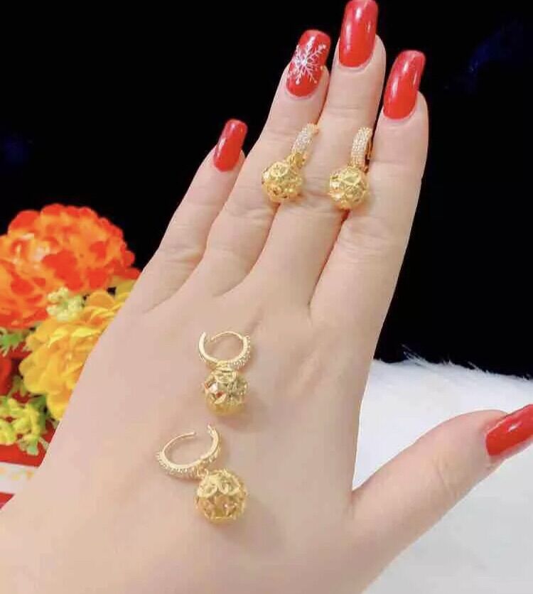 Bông tai nữ kiểu bi mạ vàng 18k mẫu mới về