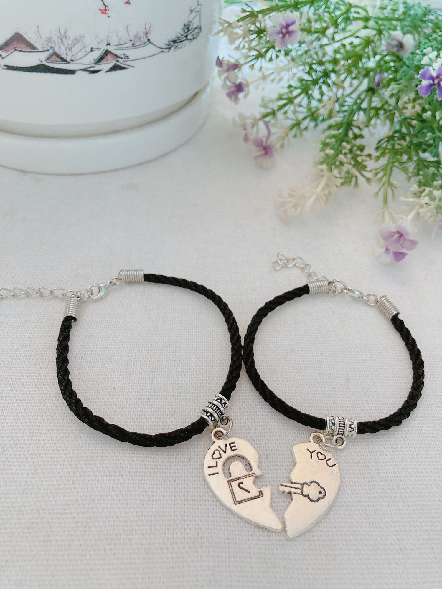 Vòng tay cặp đôi trái tim,đa dạng mẫu mã, chất lượng đảm bảo và cam kết hàng đúng mô tả