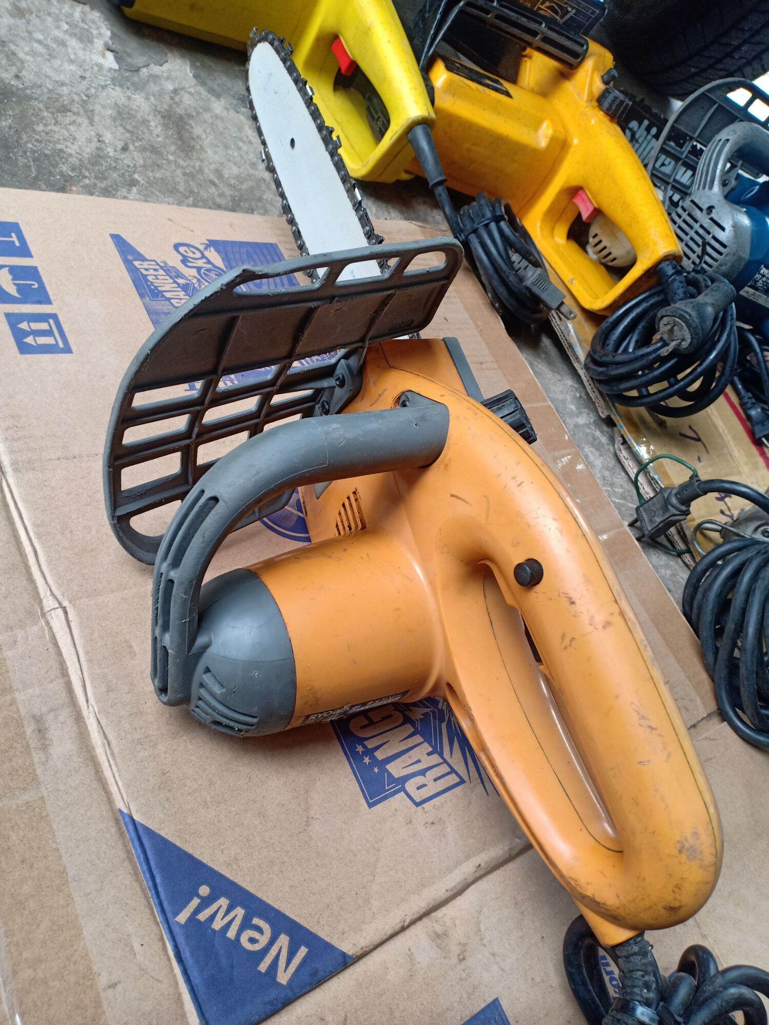 máy cưa xích Ryobi nhật bãi