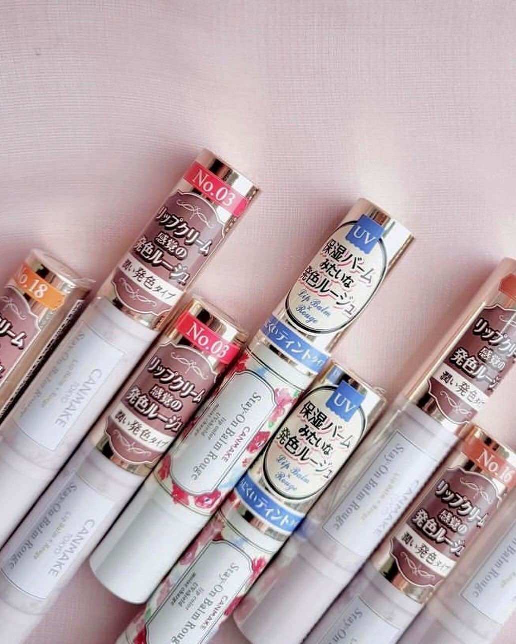 Son dưỡng môi có màu Canmake Stay-On Balm Rouge