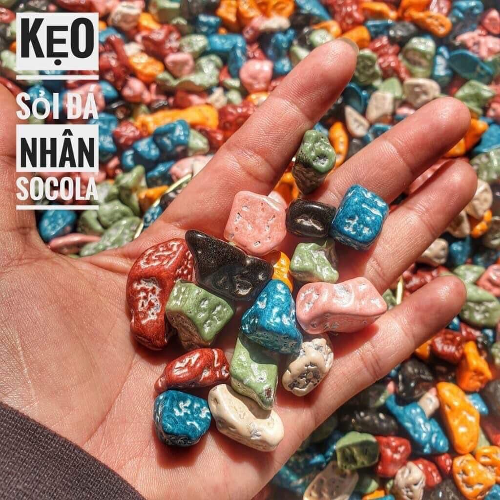 Kẹo sỏi đá đủ màu nhân socola lkm mart | 300g