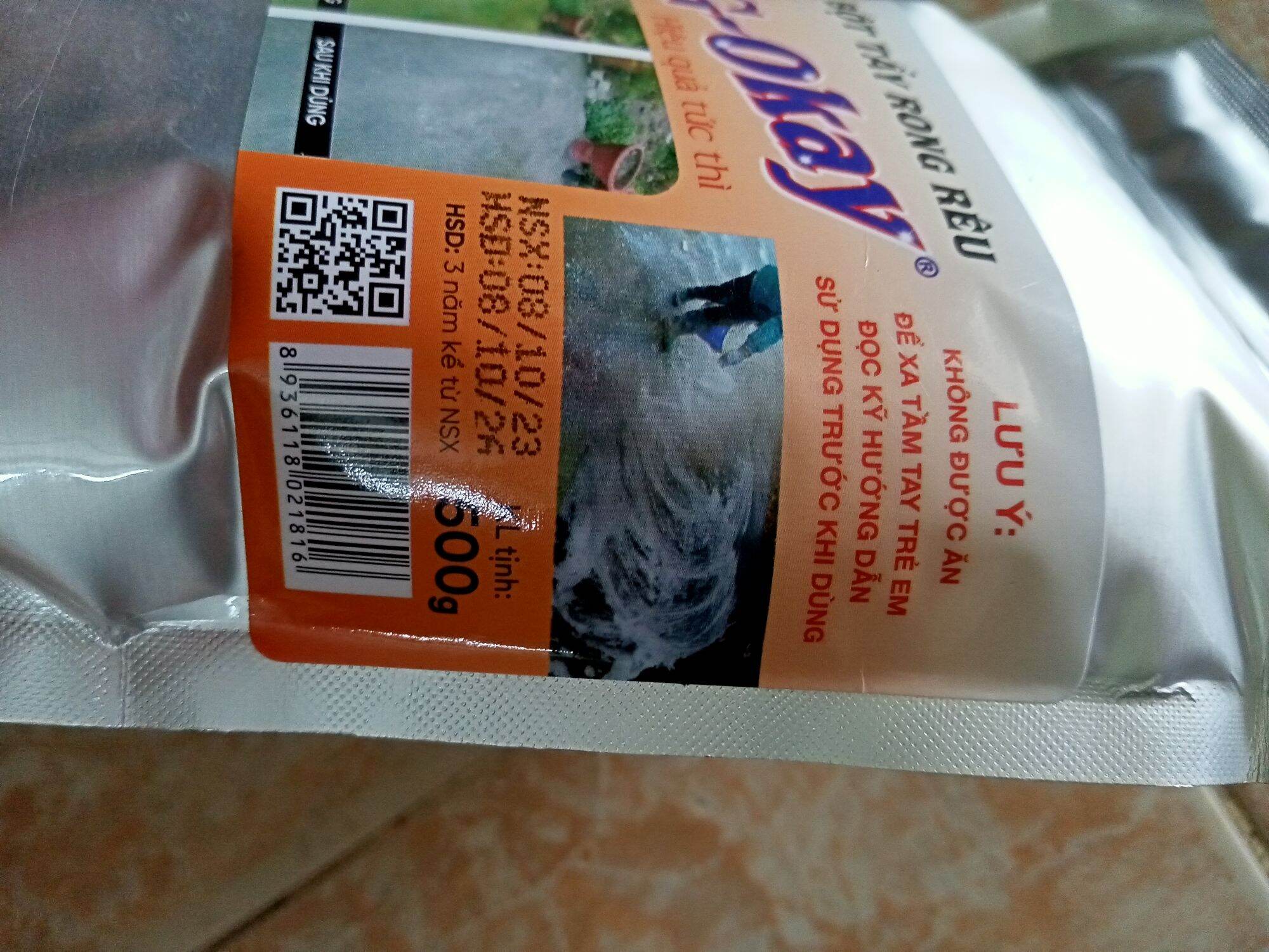 bột tẩy rong rêu
