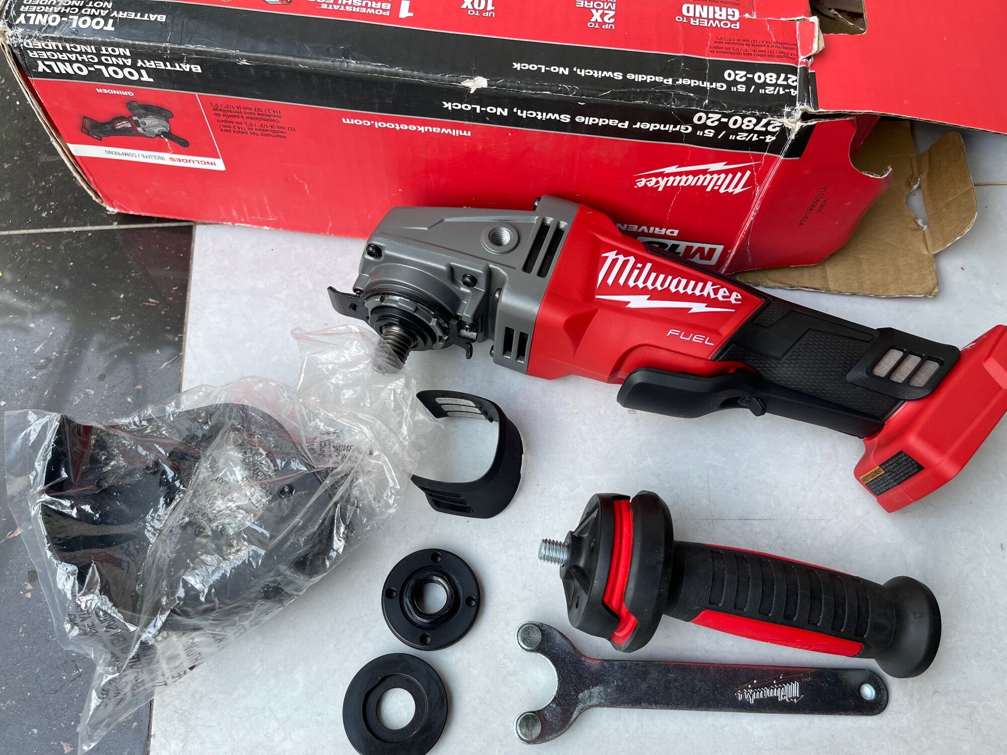 [HCM]Máy mài milwaukee 2780 body m18