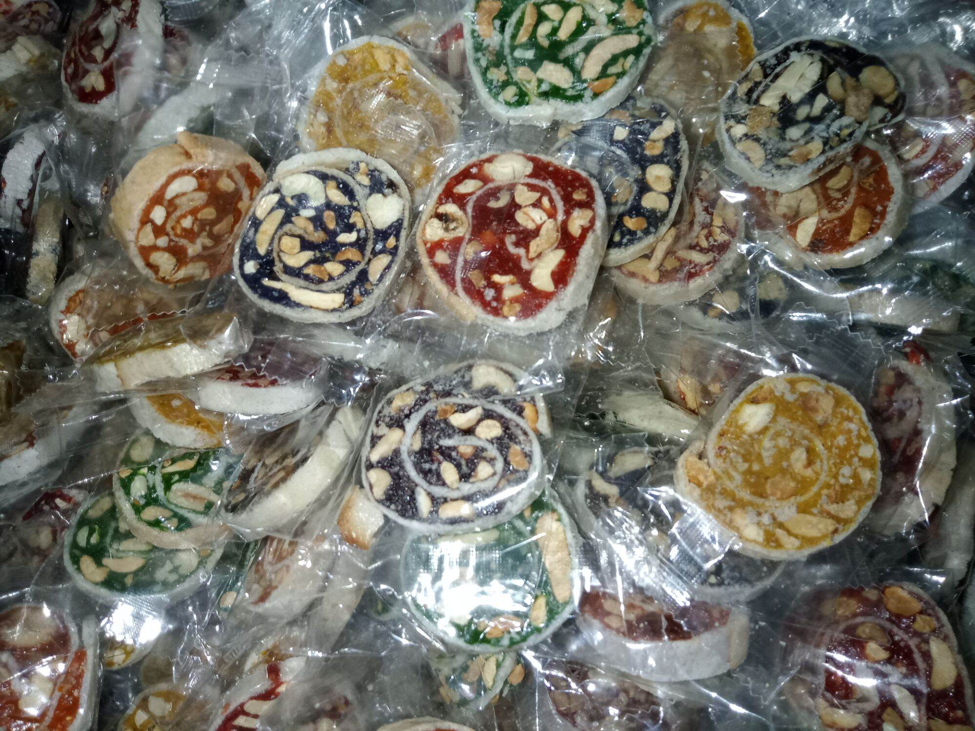 500g Kẹo chuối cuộn mix vị