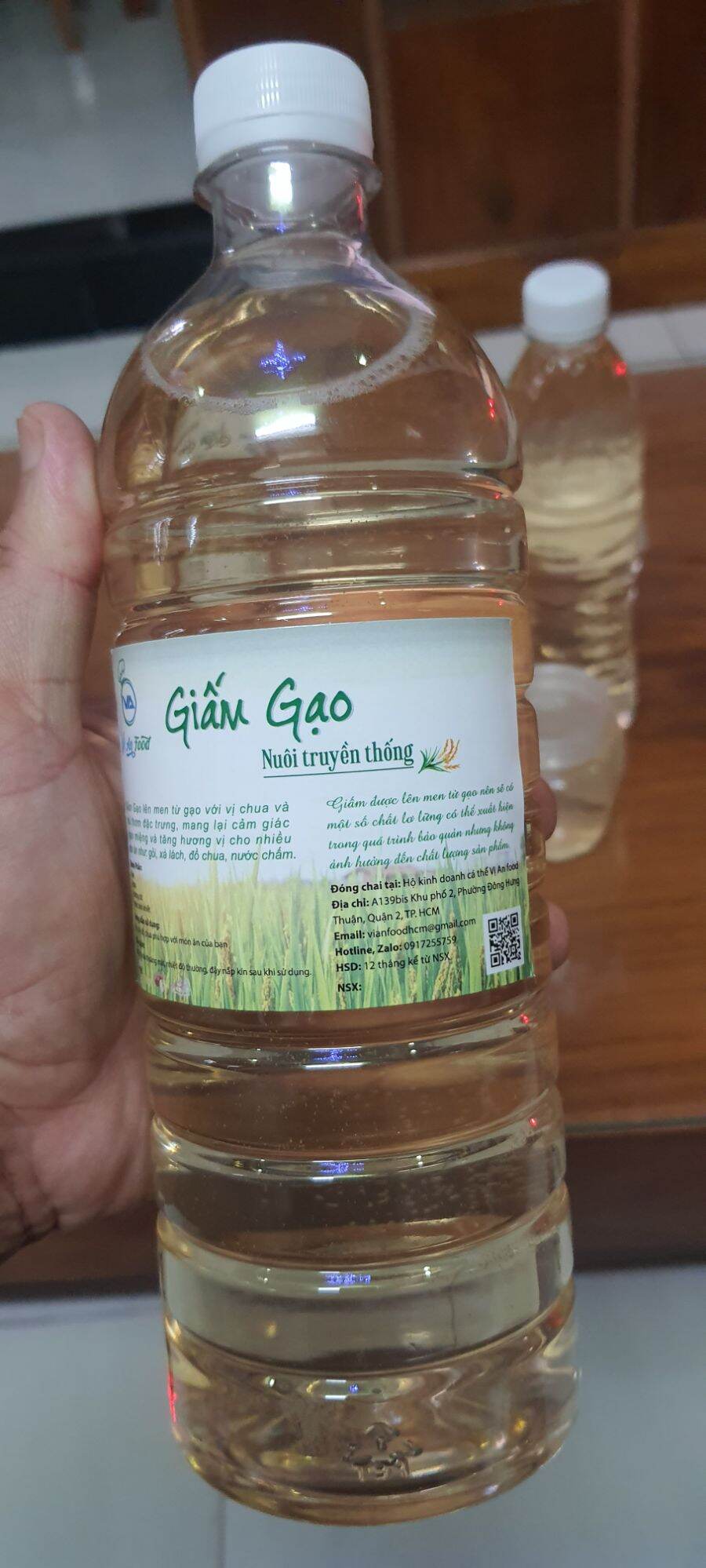Giấm gạo nuôi truyền thống chai 1000ml