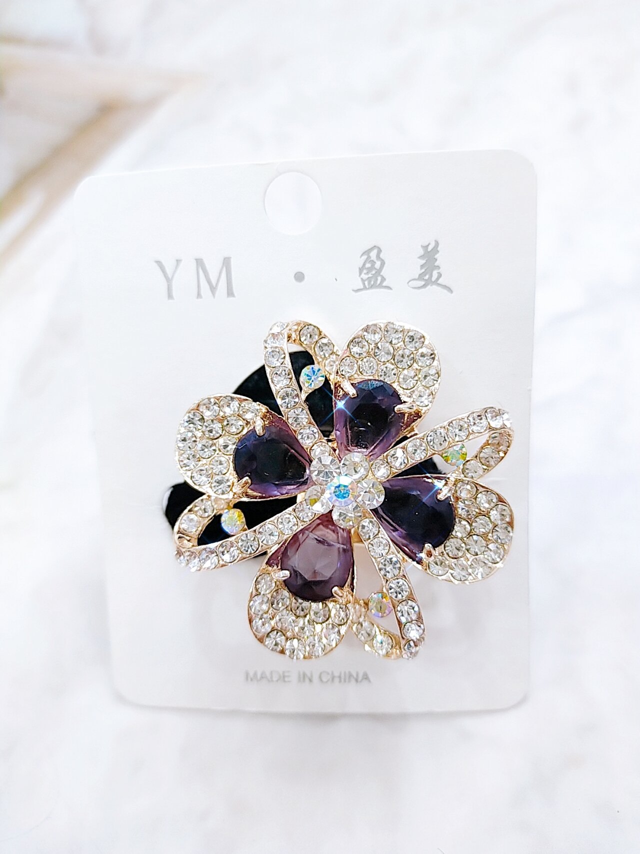 Cột tóc nhung đính đá cao sáng lấp lánh cấp M1