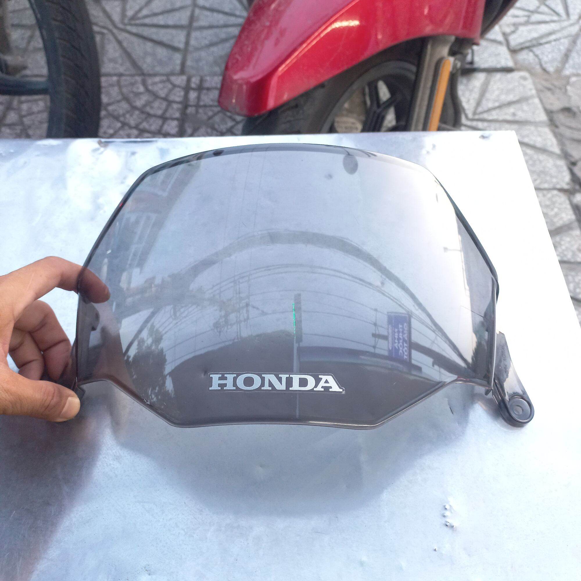 Chắn gió sh 150i ý 2009 - 2012 98%
