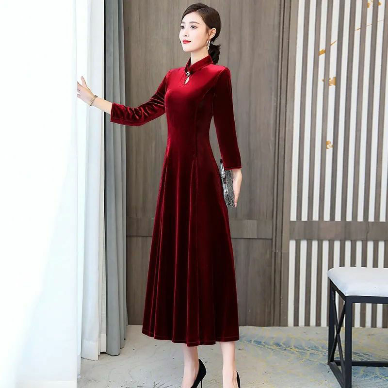 Mùa Xuân Mới Thu Đông Tay Dài Vàng Lụa Nhung Mẹ Đầm Thanh Lịch Trung Niên Dạ Hội Trên Đầu Gối Giảm B