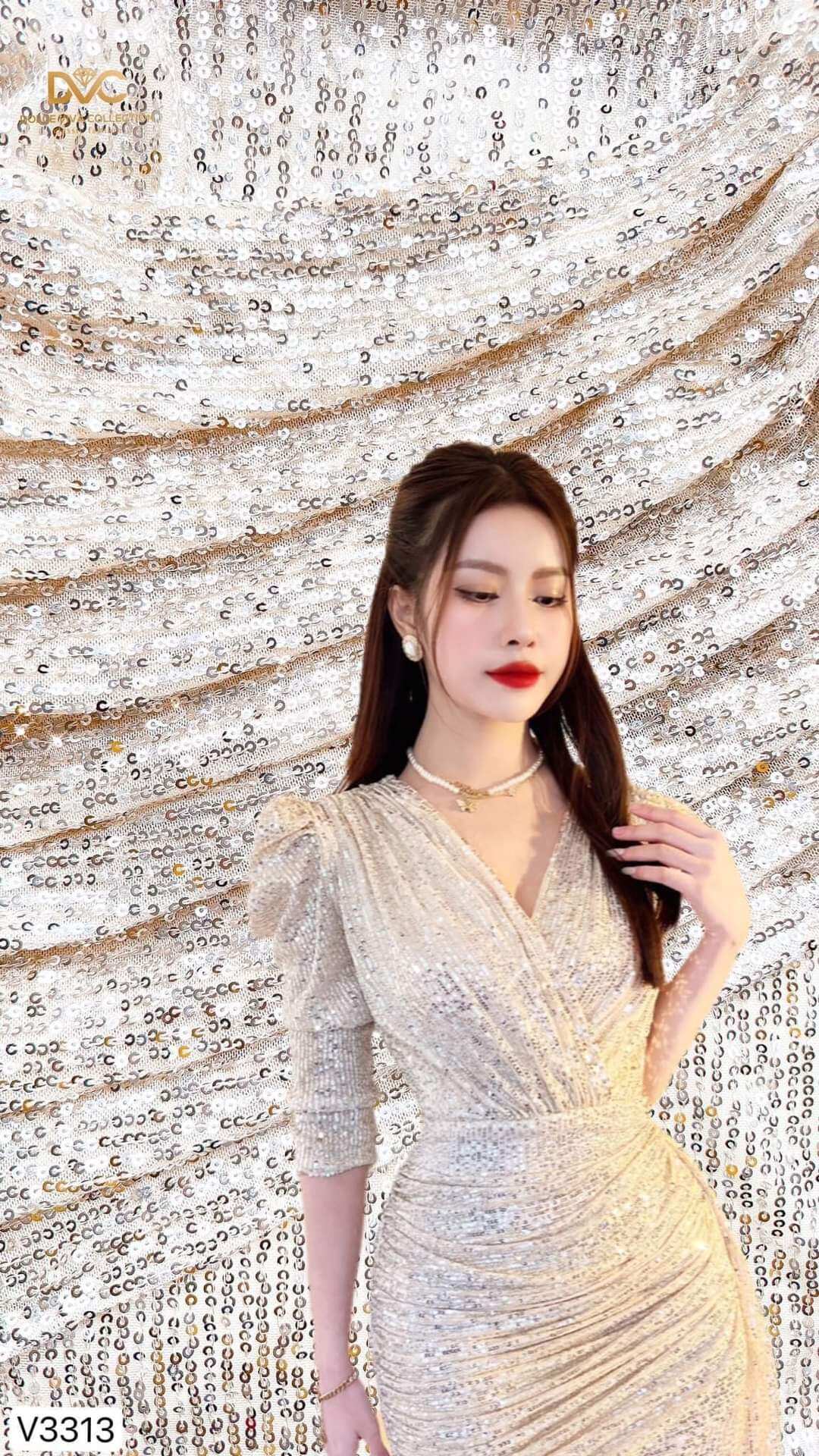 V3313 VÁY BODY KIM SA ÁNH BẠC ĐỔ TÀ