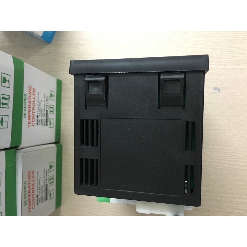 Đồng hồ nhiệt độ TEL96-9001