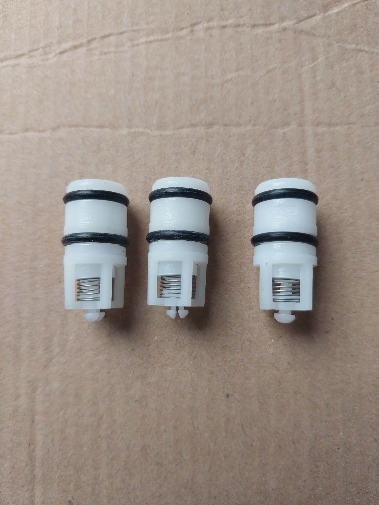 Van nước 1 chiều máy rửa xe mini  - lúp bê 1 chiều ( Giá 3 cái )