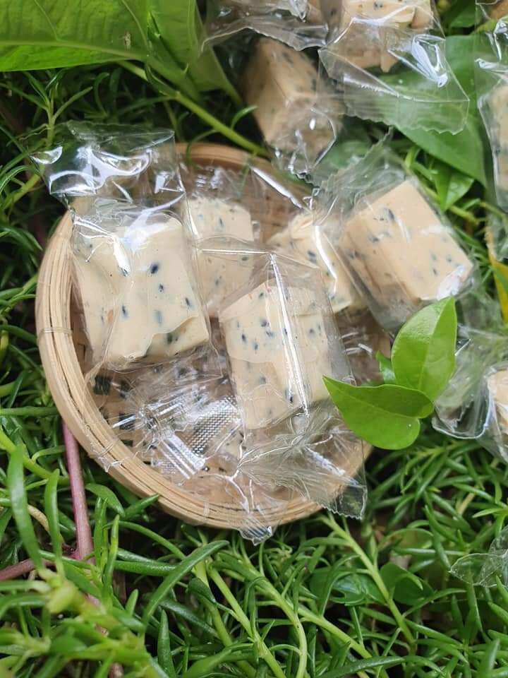 100g kẹo dừa sáp mè đen đậu phộng