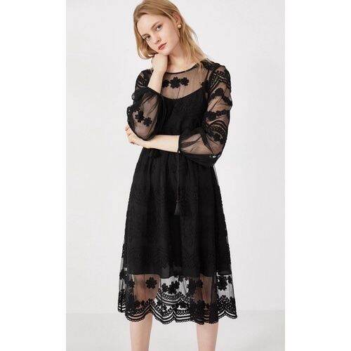 Đầm ren nổi vero moda