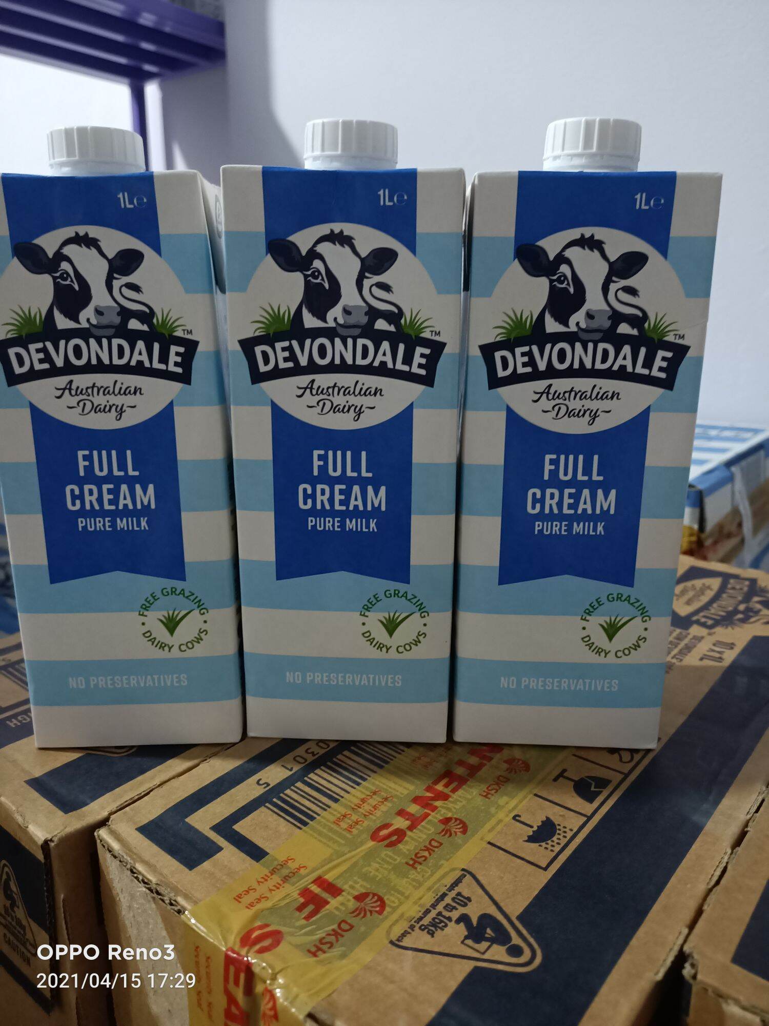 Sữa tươi Devondale hộp 1 lít