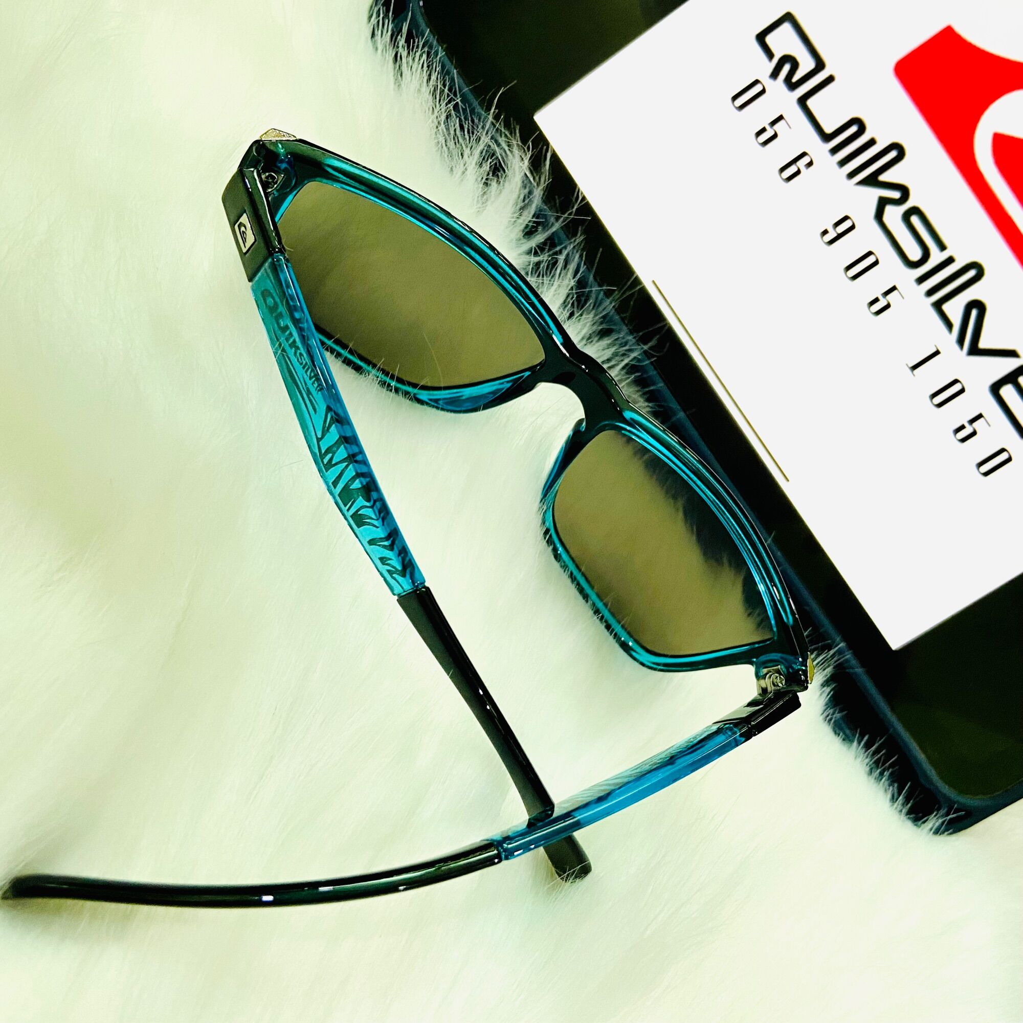 Kính Mát Thời Trang Unisex Blue Black Blue - Q06