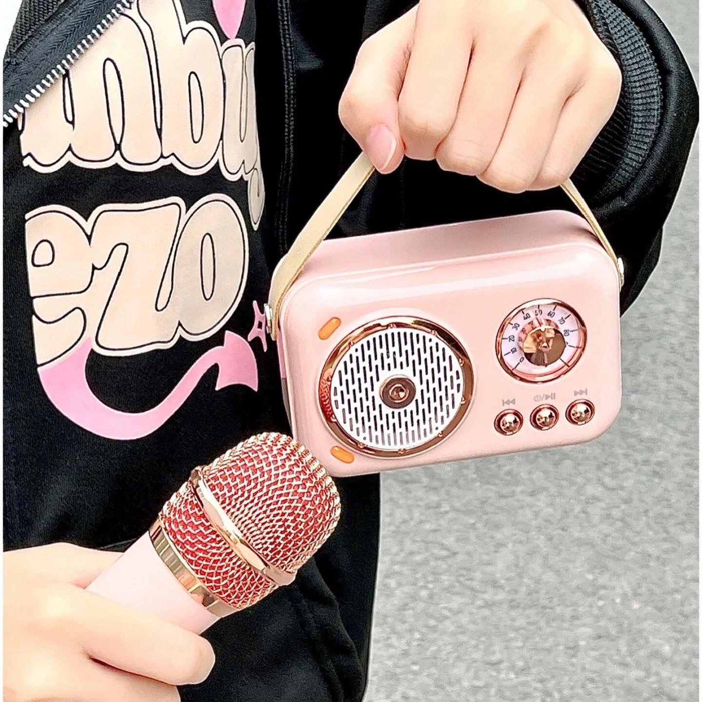 Loa bluetooth mic karaoke ktv Retro 10w món quà dễ thương cho bé
