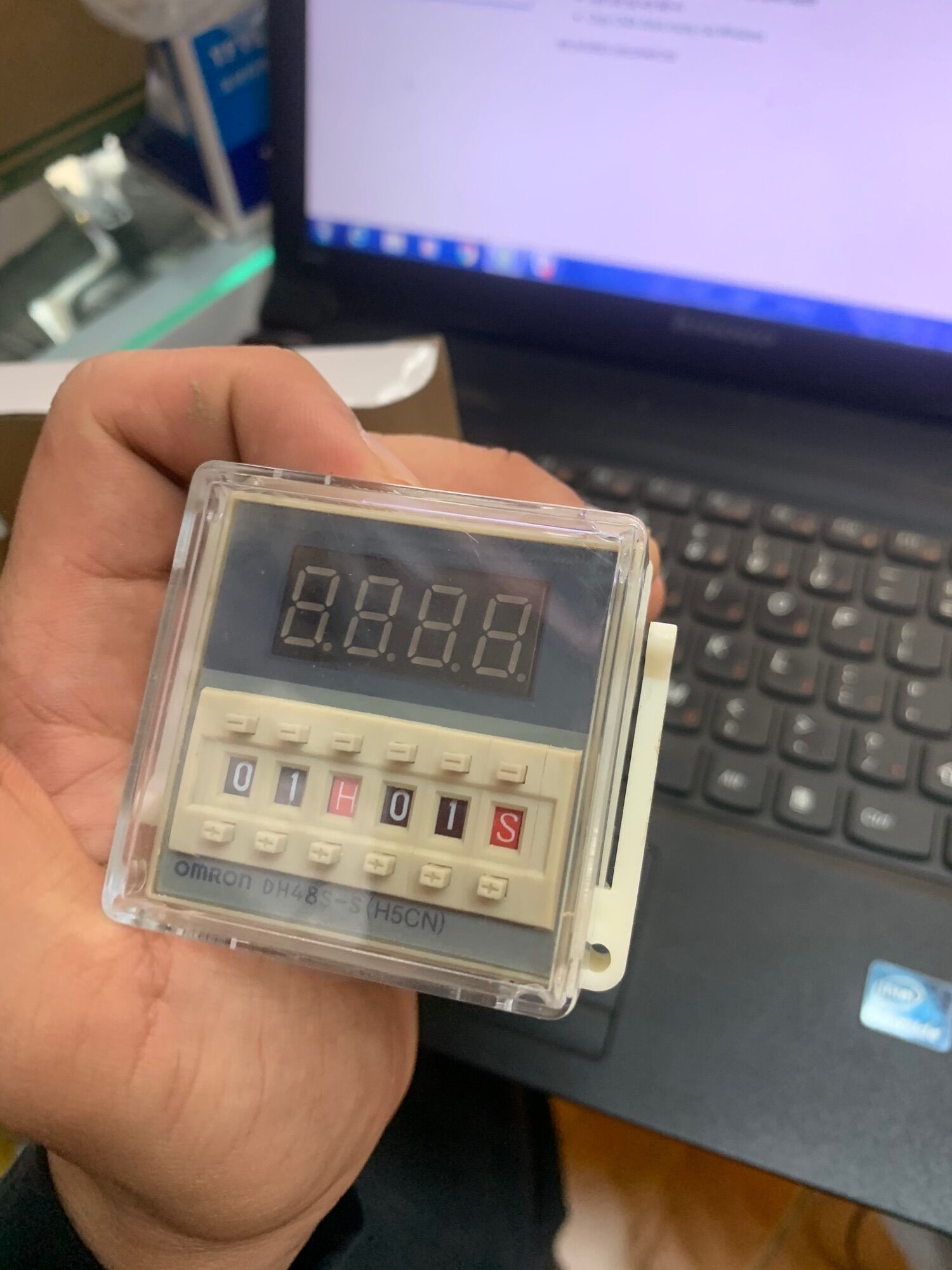 Role luân phiên DH48S-s rơle thời gian đế 8 chân 220v