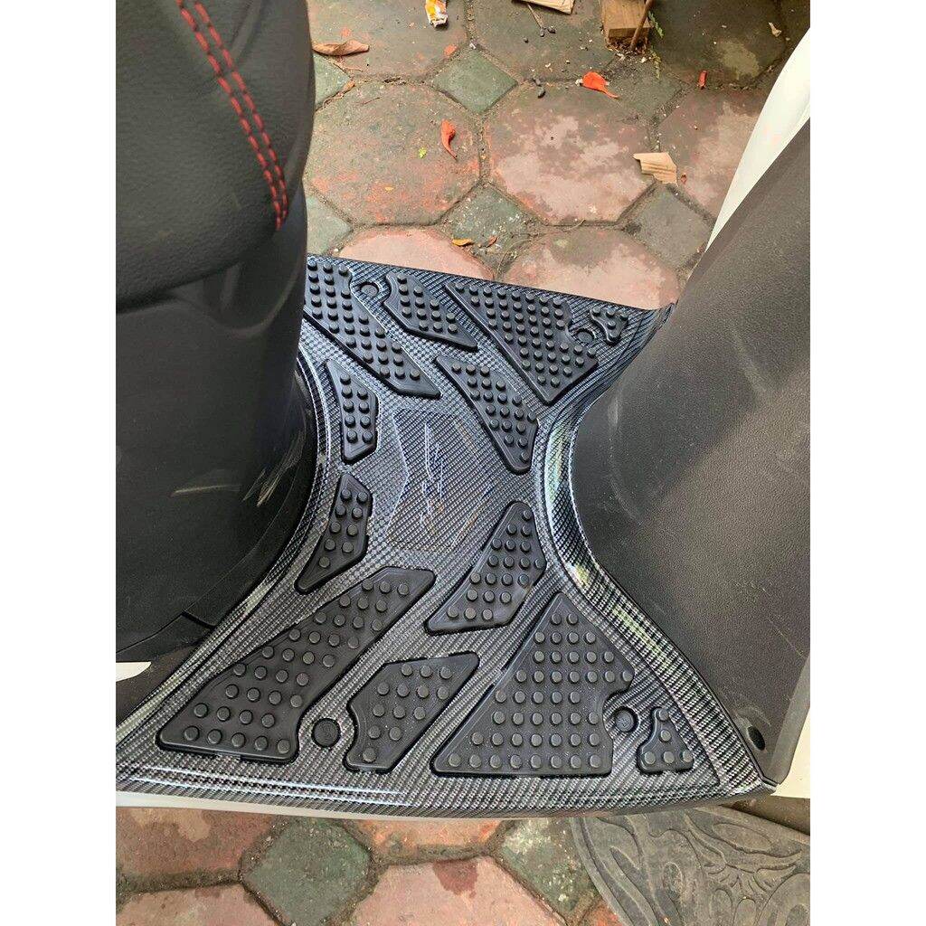 Thảm để chân carbon lắp xe sh 2012_2023 cực đẹp ! hãng artistar