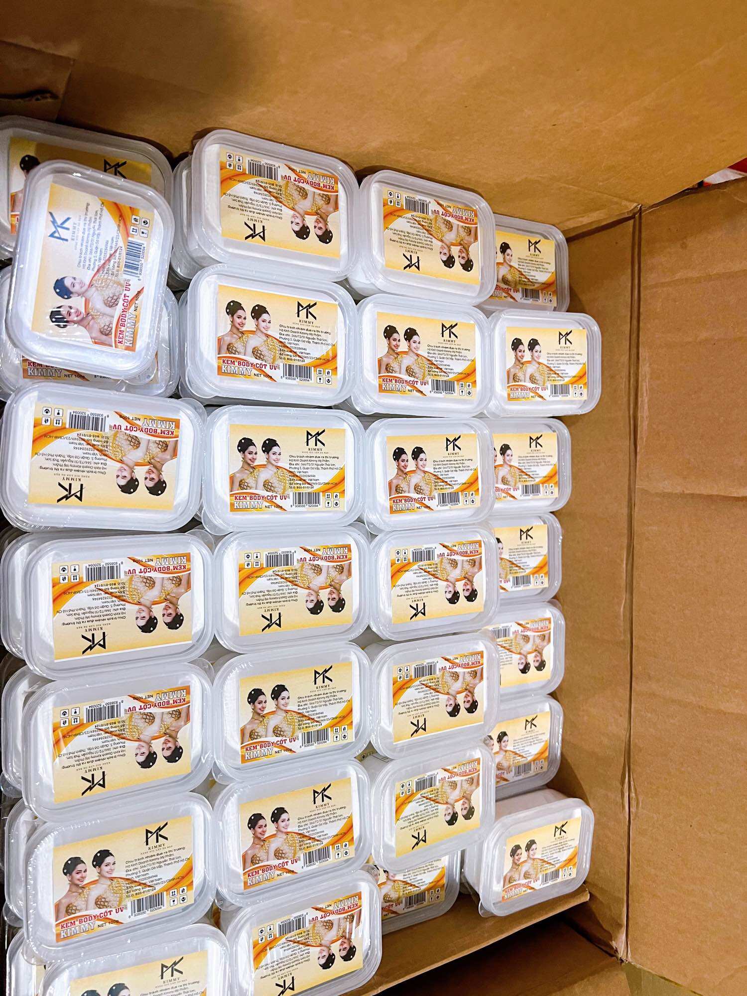 LẺ hộp 100g kem body cốt uv kimmy ( cốt bạch thái )