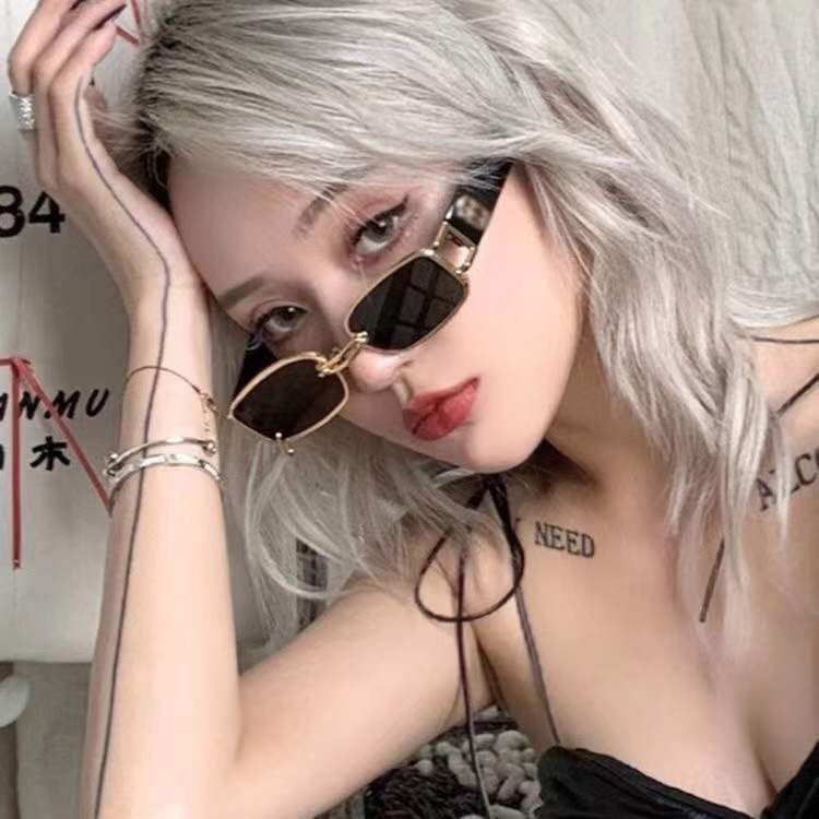 Kính mát siêu ngầu nam nữ
