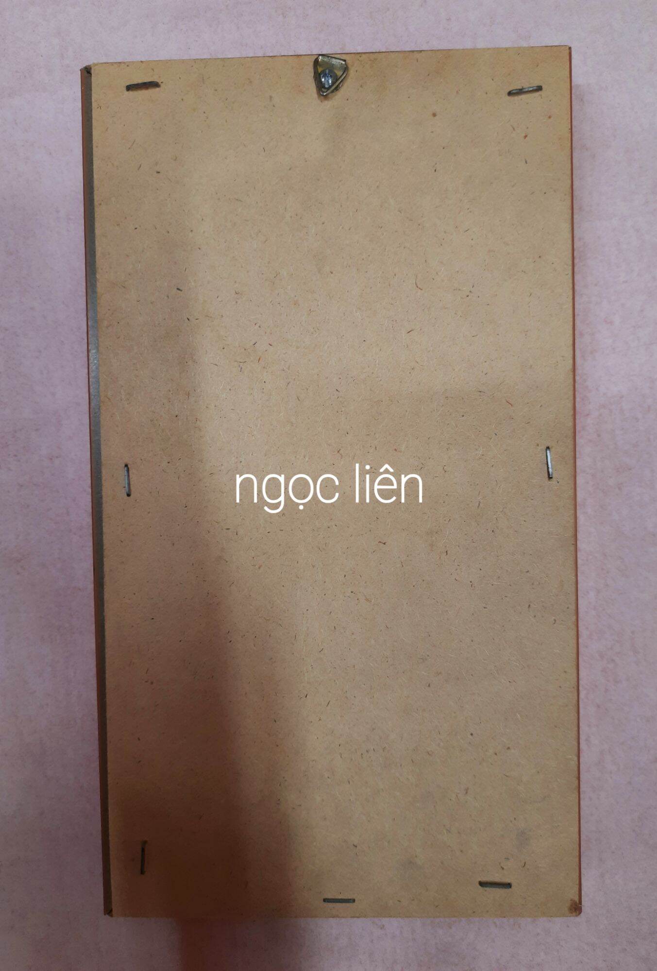 Bài vị thờ Thổ địa Đất Đai trước cửa  nhà