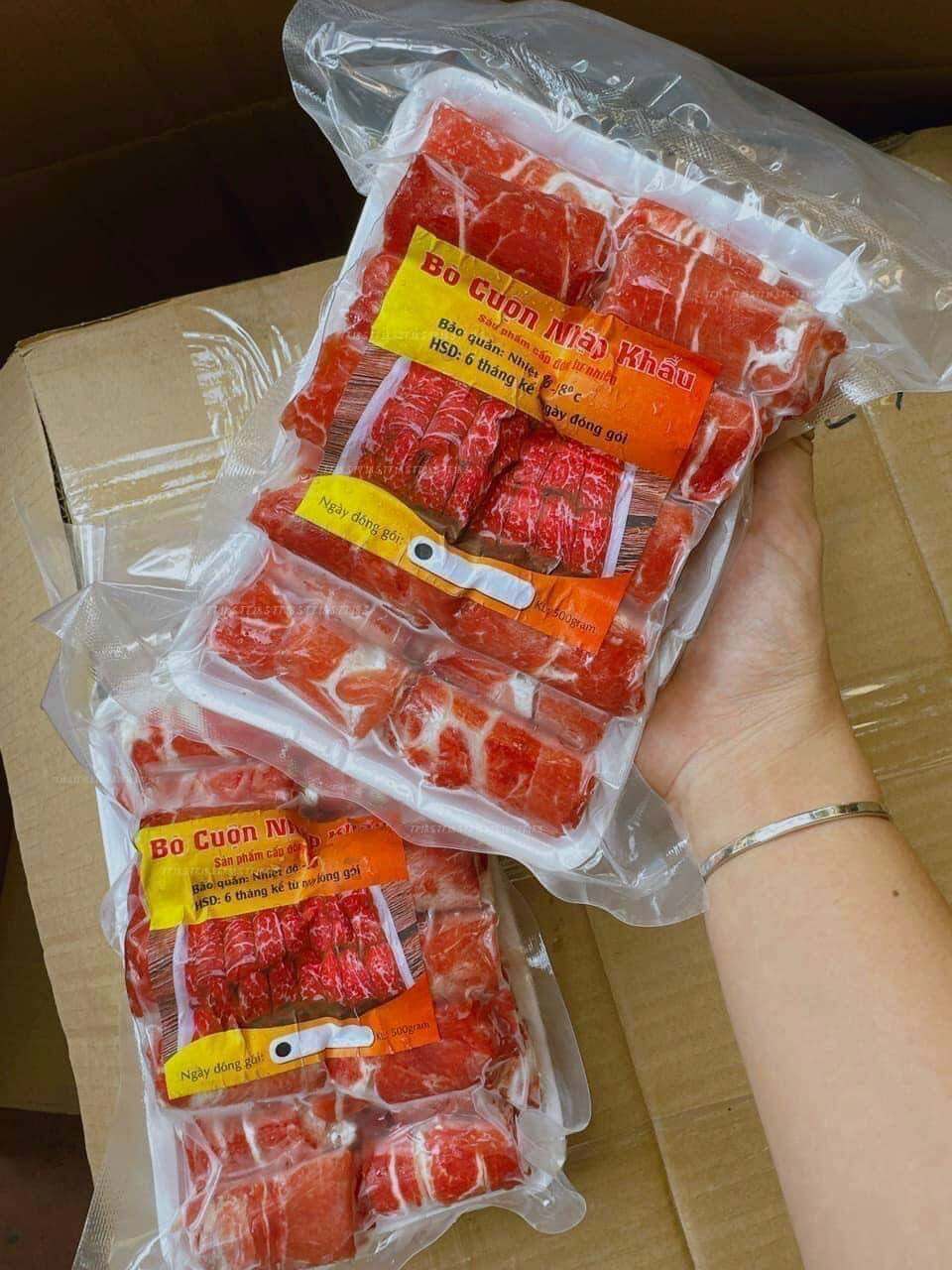 Bò cuộn loại nạc nhiều mỡ ít, thịt mềm