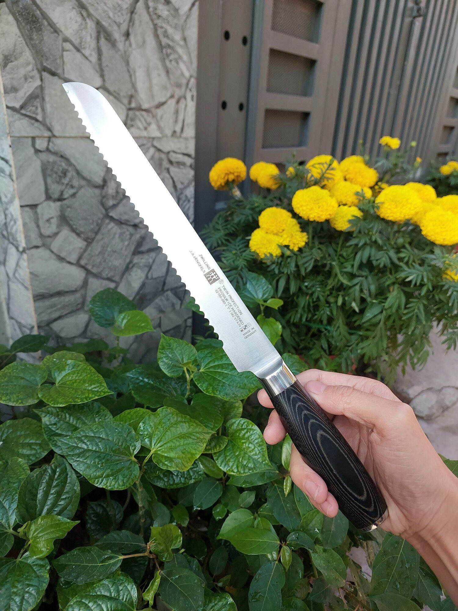 Dao răng cưa cắt bánh mì, cắt thịt cá đông lạnh dài 39cm