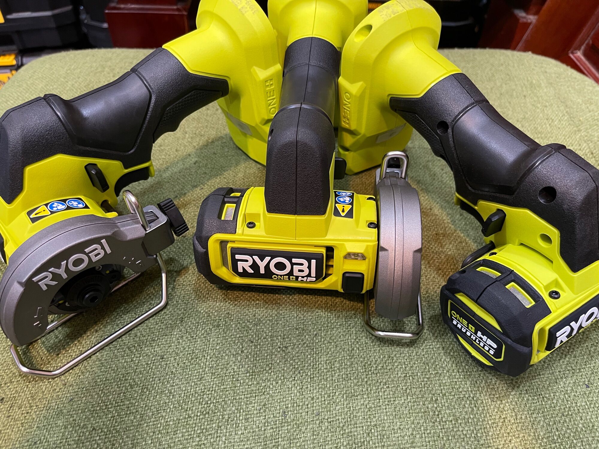 Máy cắt đa năng ryobi PSBC02 new HP USA
