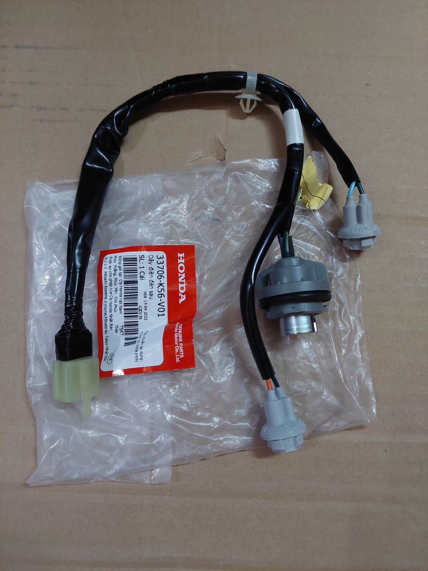 Dây đuôi đèn hậu sau Honda winner 150 V1