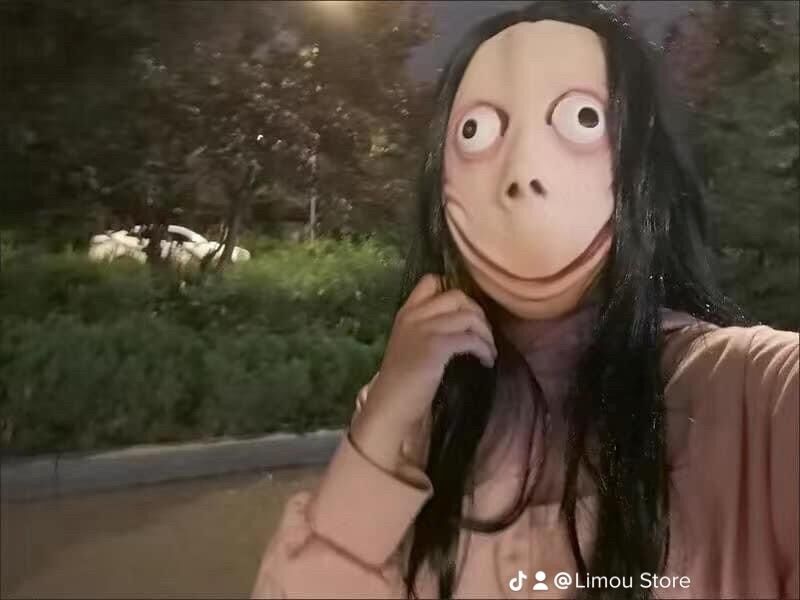 Mặt nạ hoá trang Momo kèm tóc giả