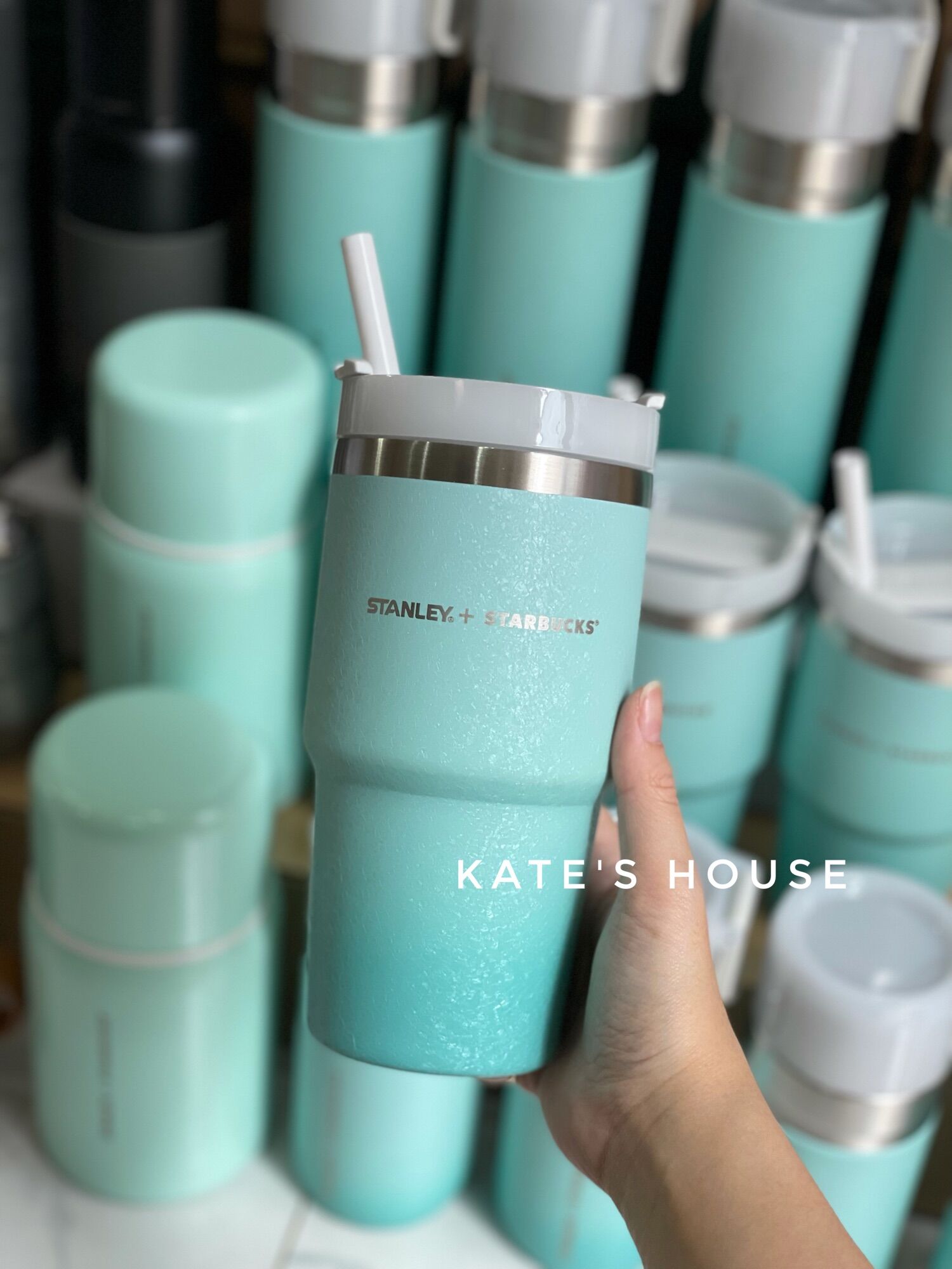 Ly giữ nhiệt Starbucks x Stanley 473ml - 591ml