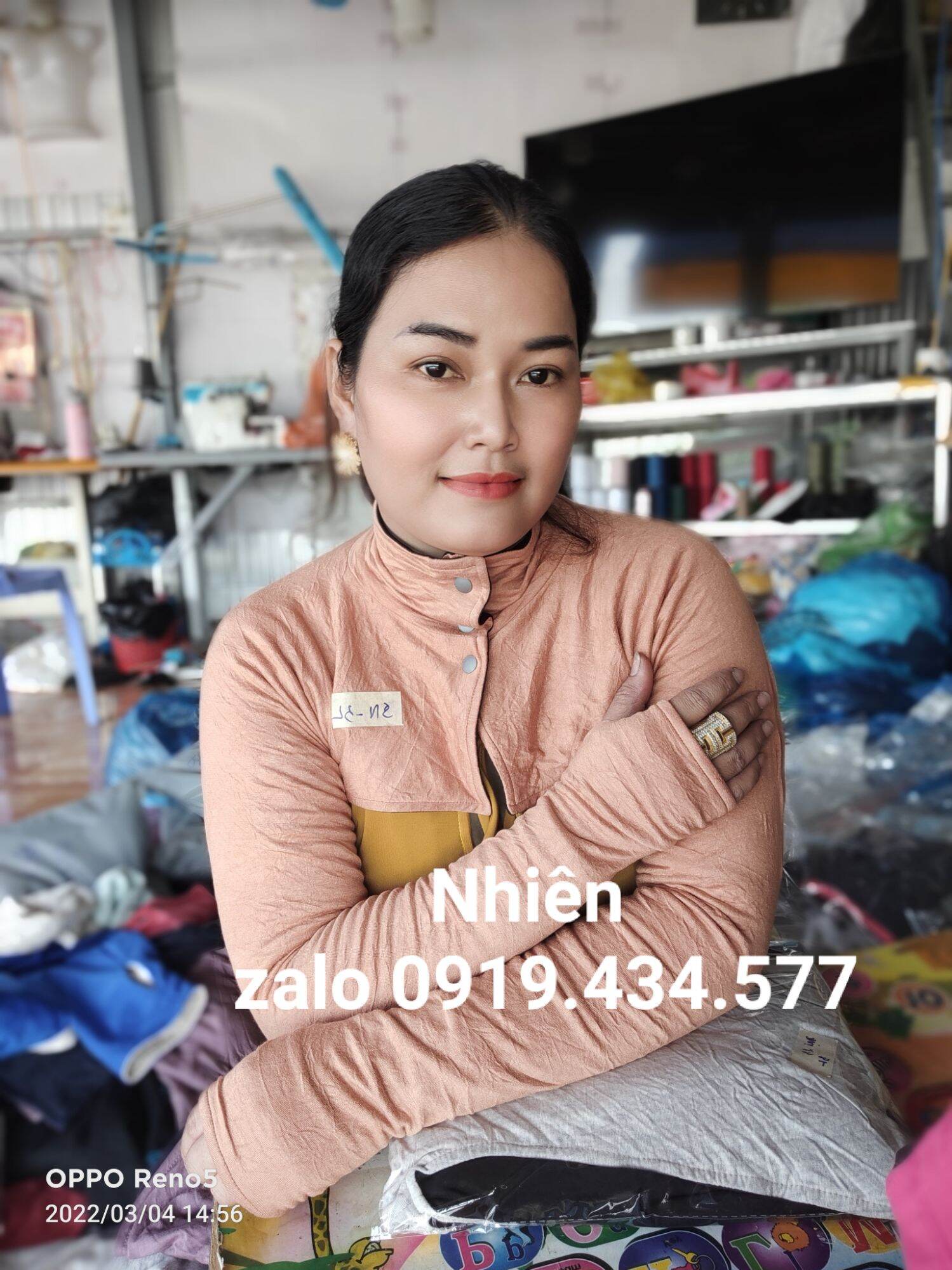 ÁO KHOÁC Ủ KEM 2LỚP MẶC ĐƯợC 2 BỀ