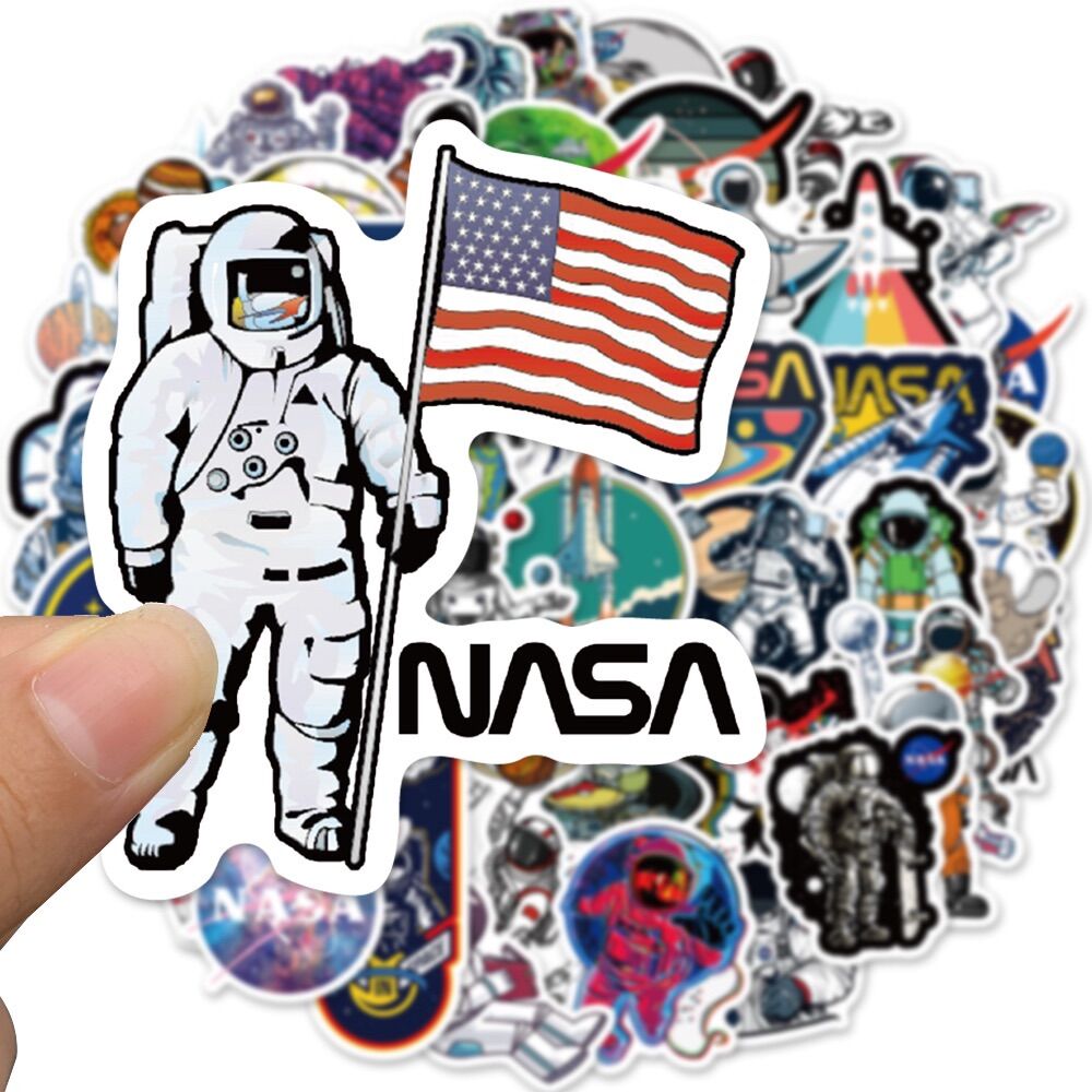 Sticker phi hành gia dán chống thấm nước
