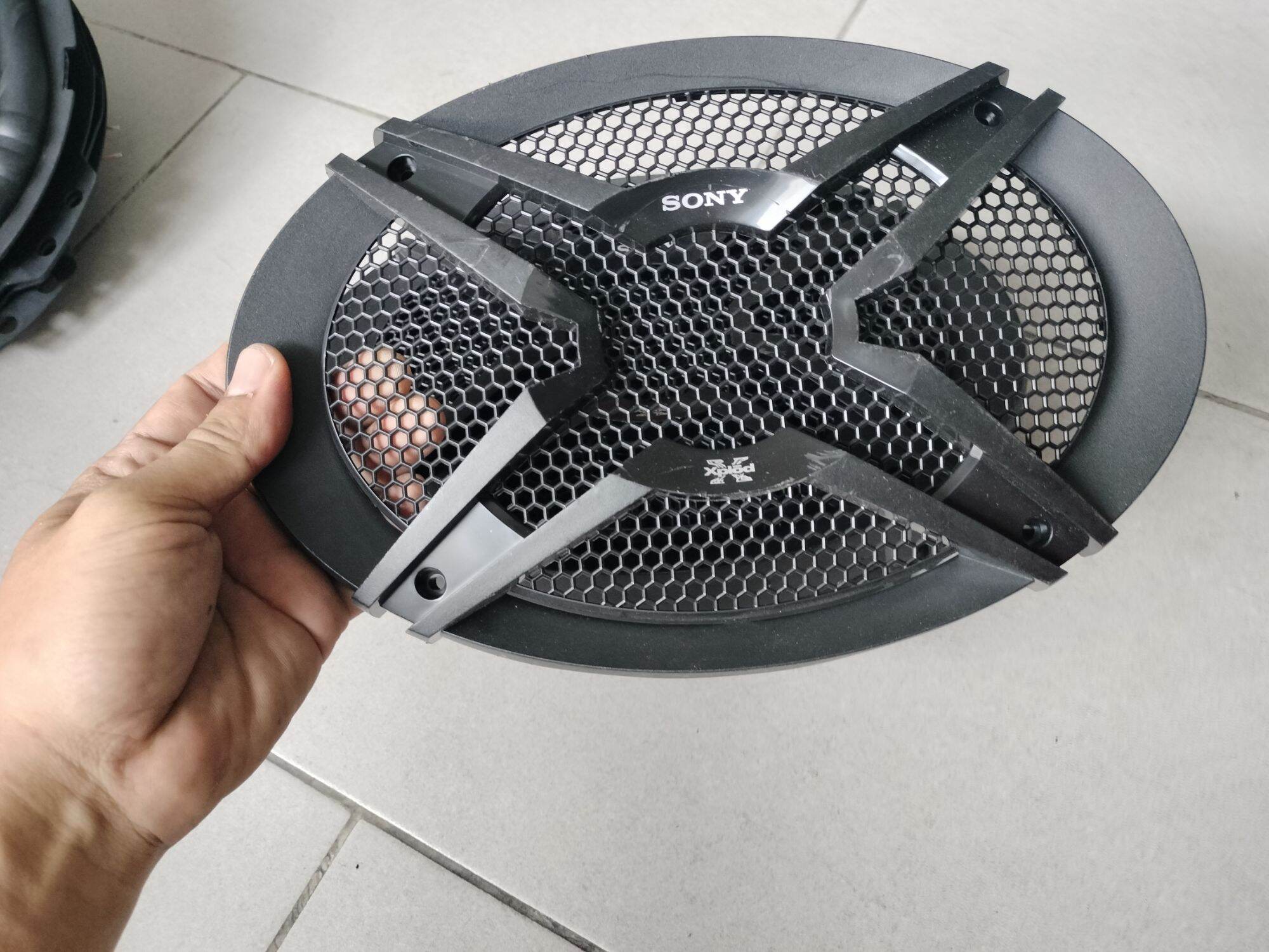 Lưới loa mặt bảo vệ loa hột xoài 6x9inch ~ 16x24cm