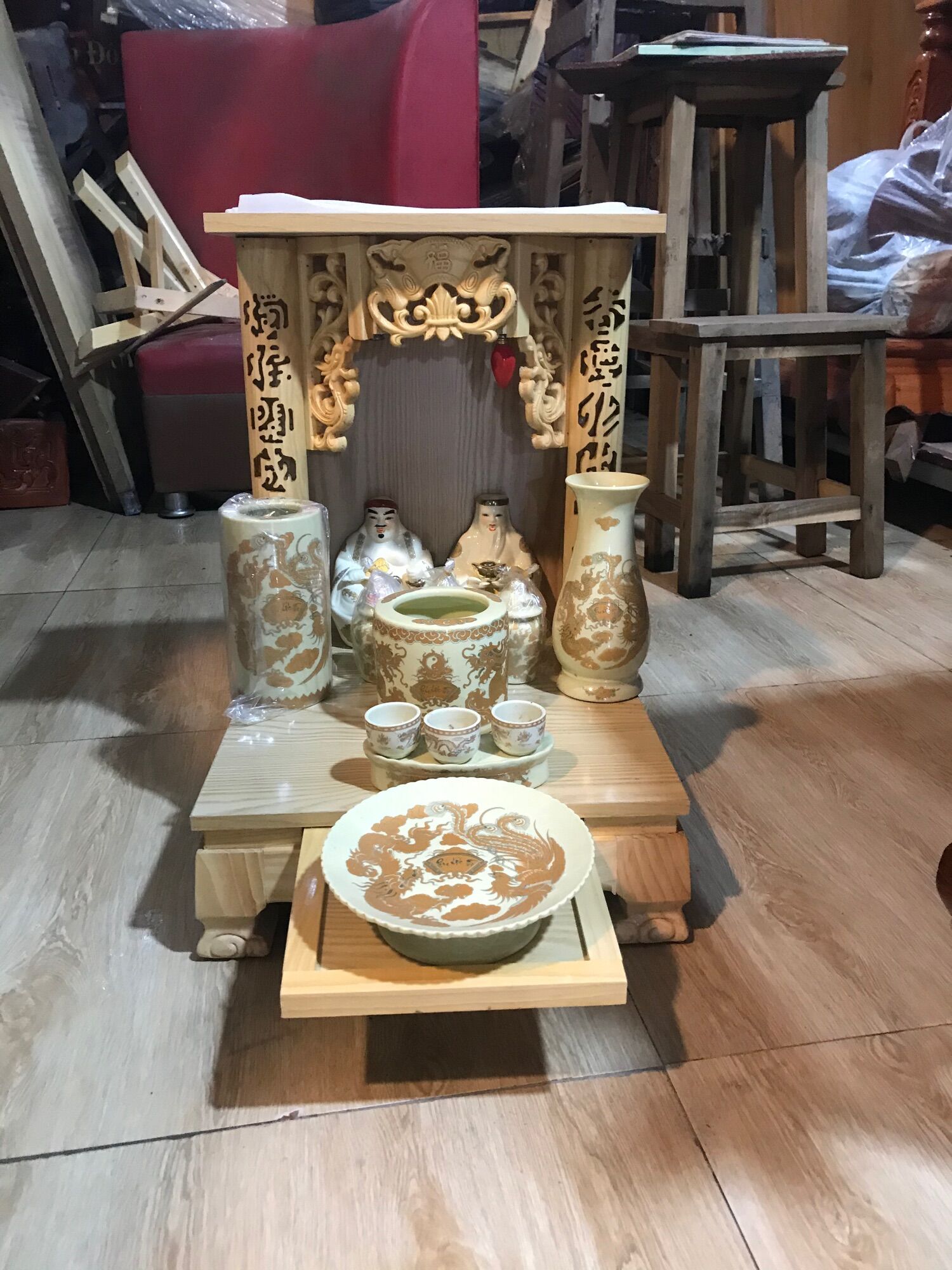 Combo bàn thờ thần tài ông địa , đồ sứ