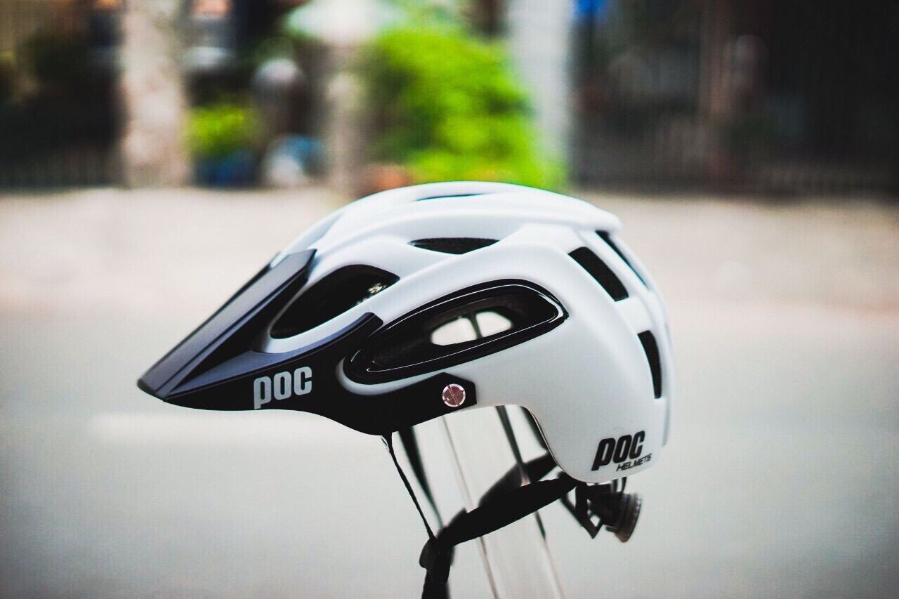 Mũ bảo hiểm POC P07 cá tính