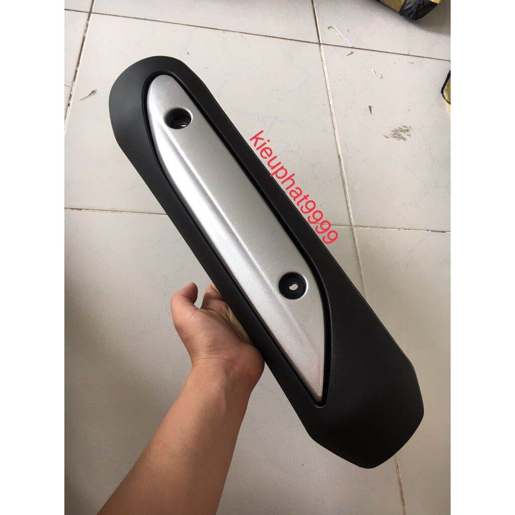 Che pô ốp pô click đời đầu gắn nhiều loại xe