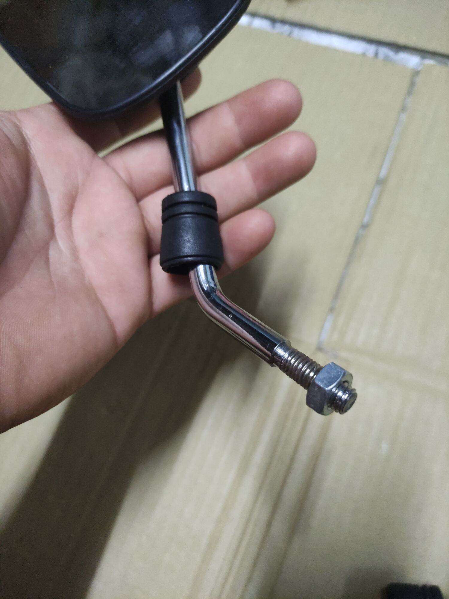 Kính chiếu hậu xe 82,dd,dh
