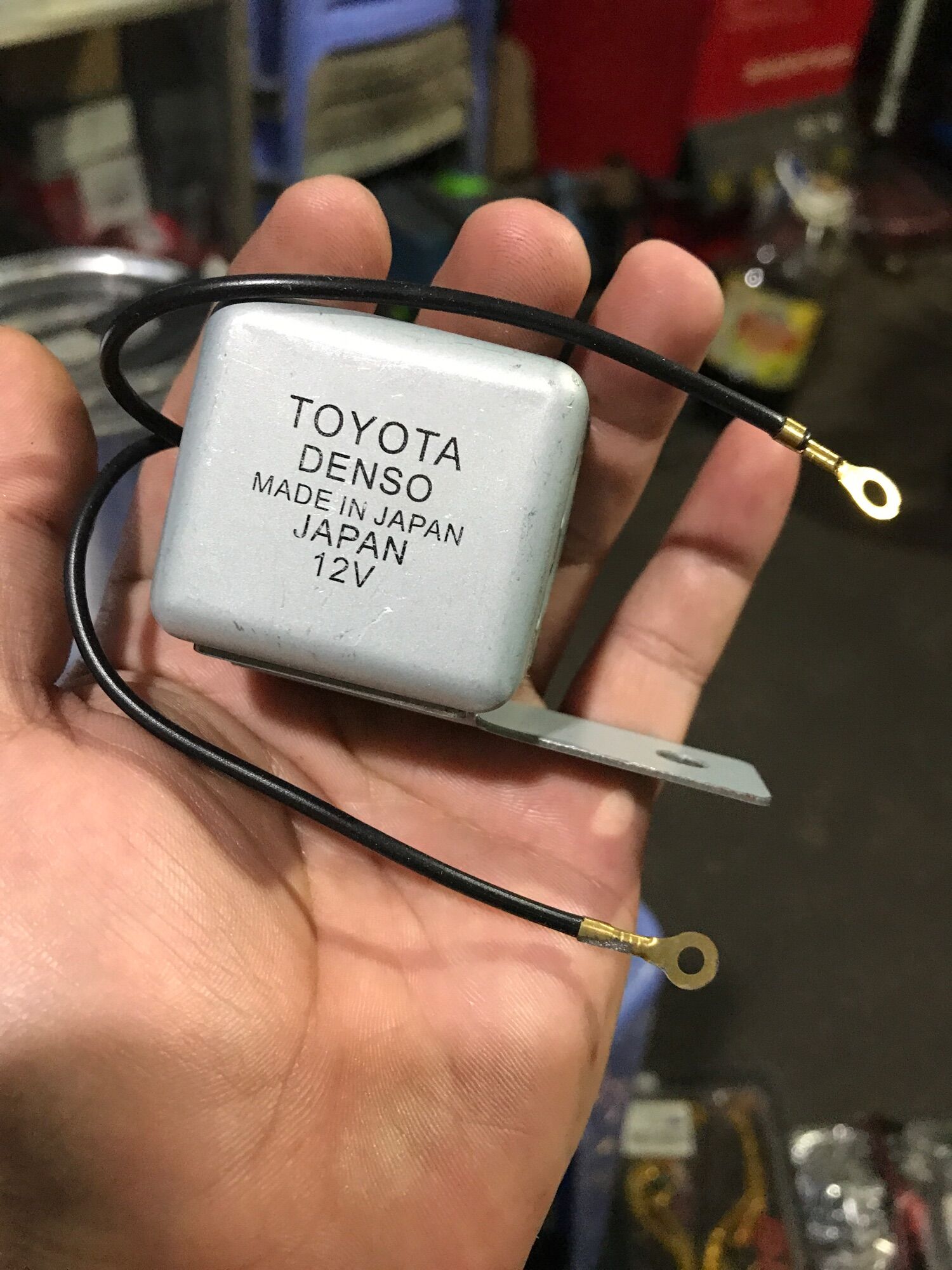 Cục ting tong chính hãng Toyota