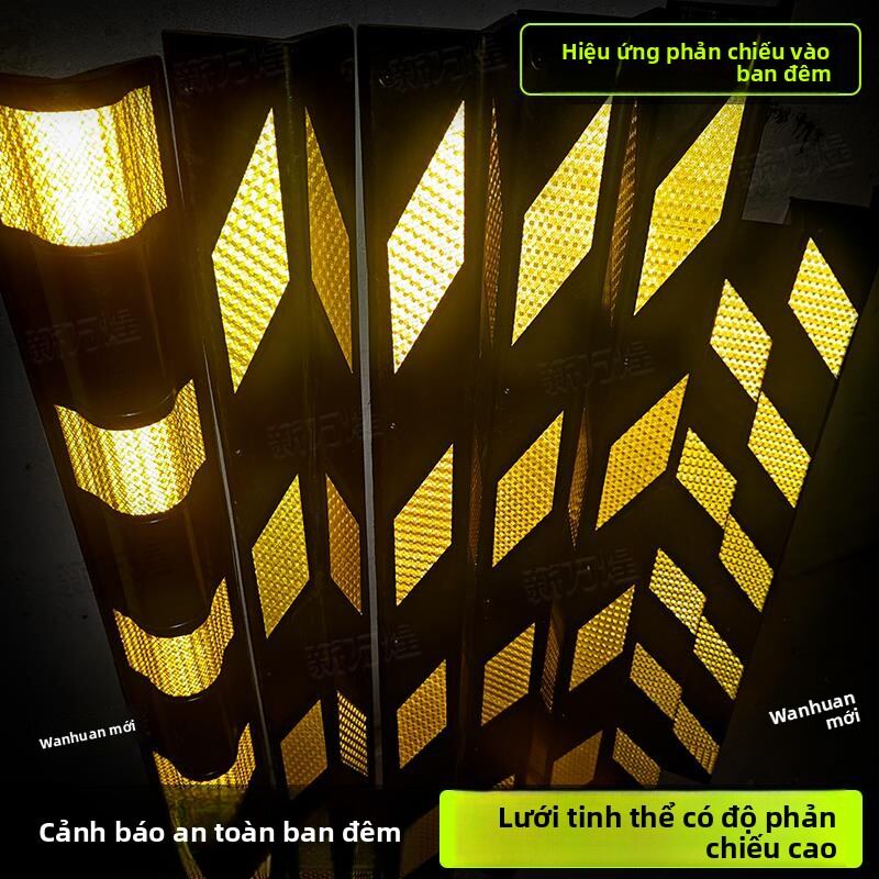 NIANXU | Rubber Anti-Collision Corner Protectors with Reflective Warning Strips Giá 370,000 Đồng*Miễn phí vận chuyển