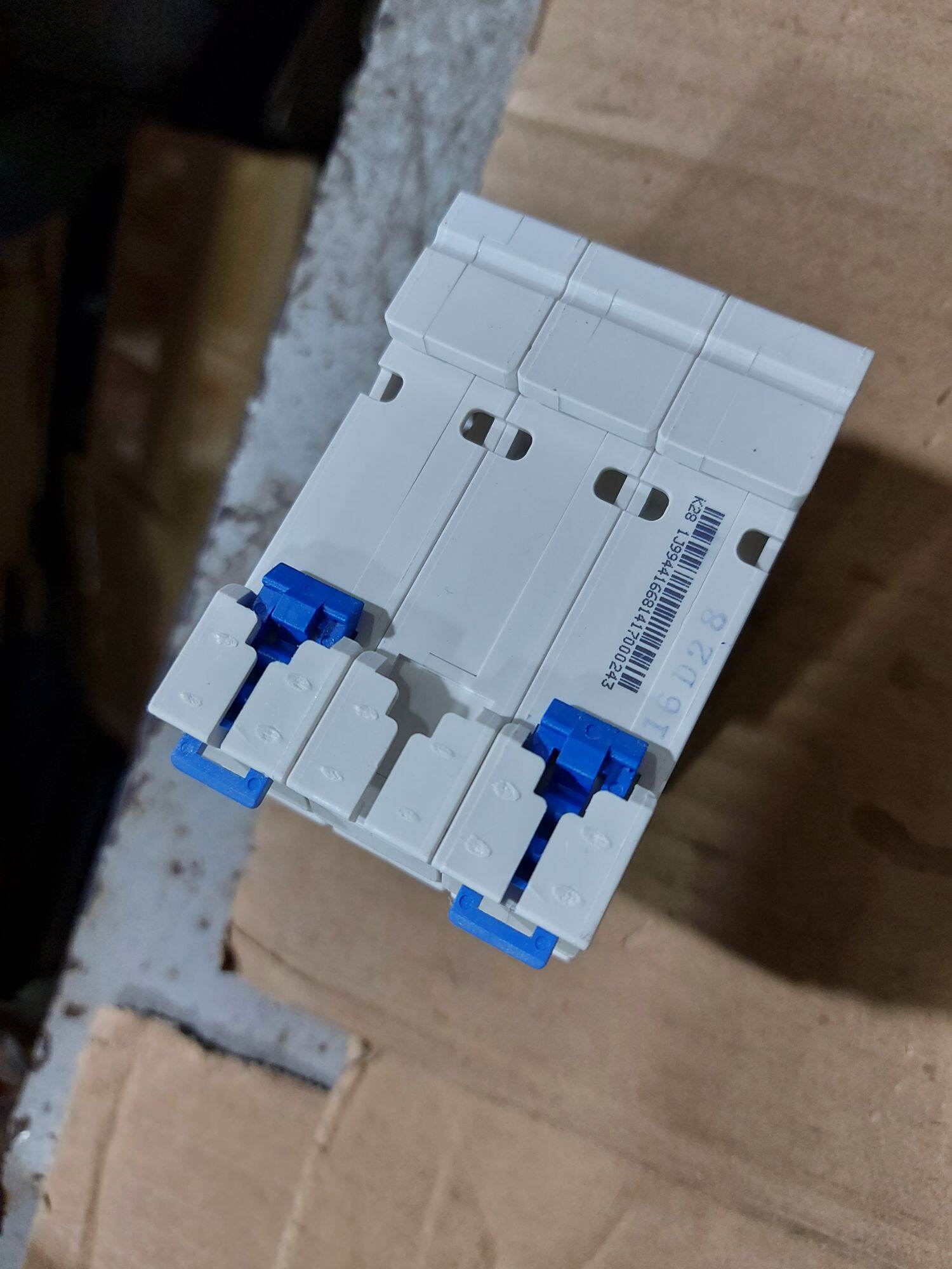 Aptomat MCB Chint NXB-63 1P 2P 3P