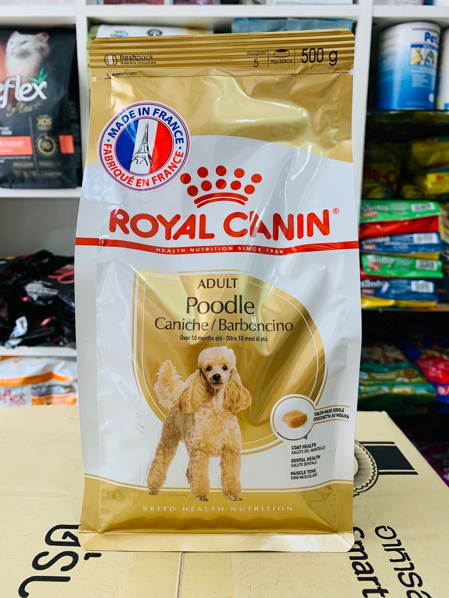 Thức ăn hạt cho chó trưởng thành giống Poodle Royal Canin Poodle Adult 500g