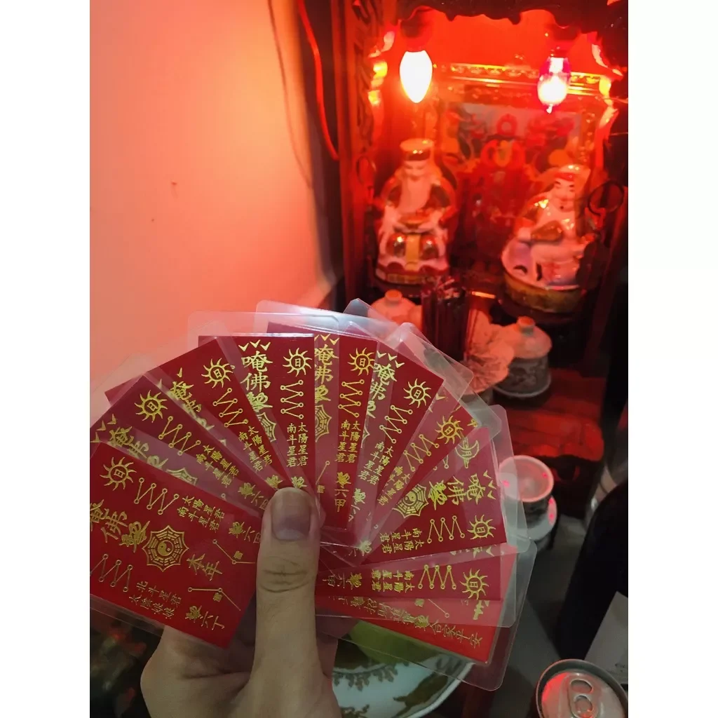 PHÙ THÁI TUẾ ĐỎ BÌNH AN, MAY MẮN
