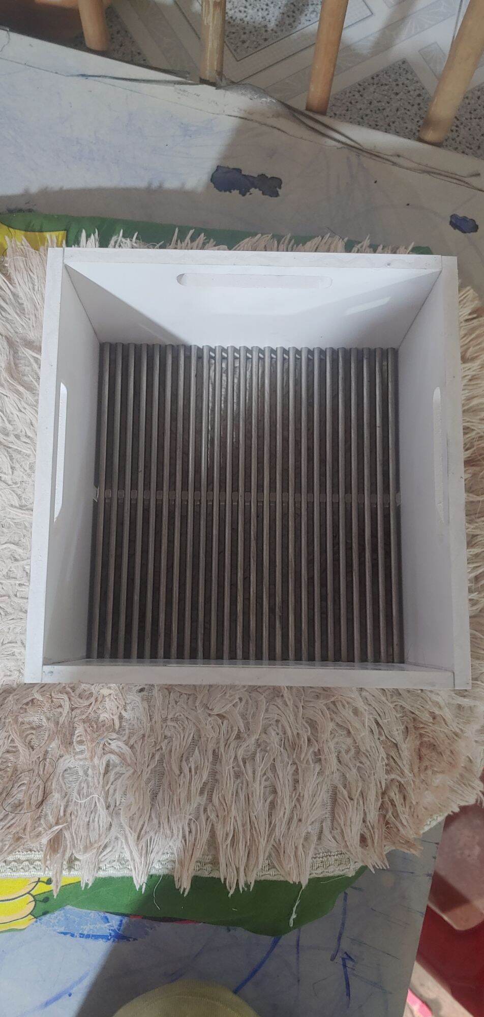 Dụng cụ phân cỡ lươn giống - khung lọc lươn giống